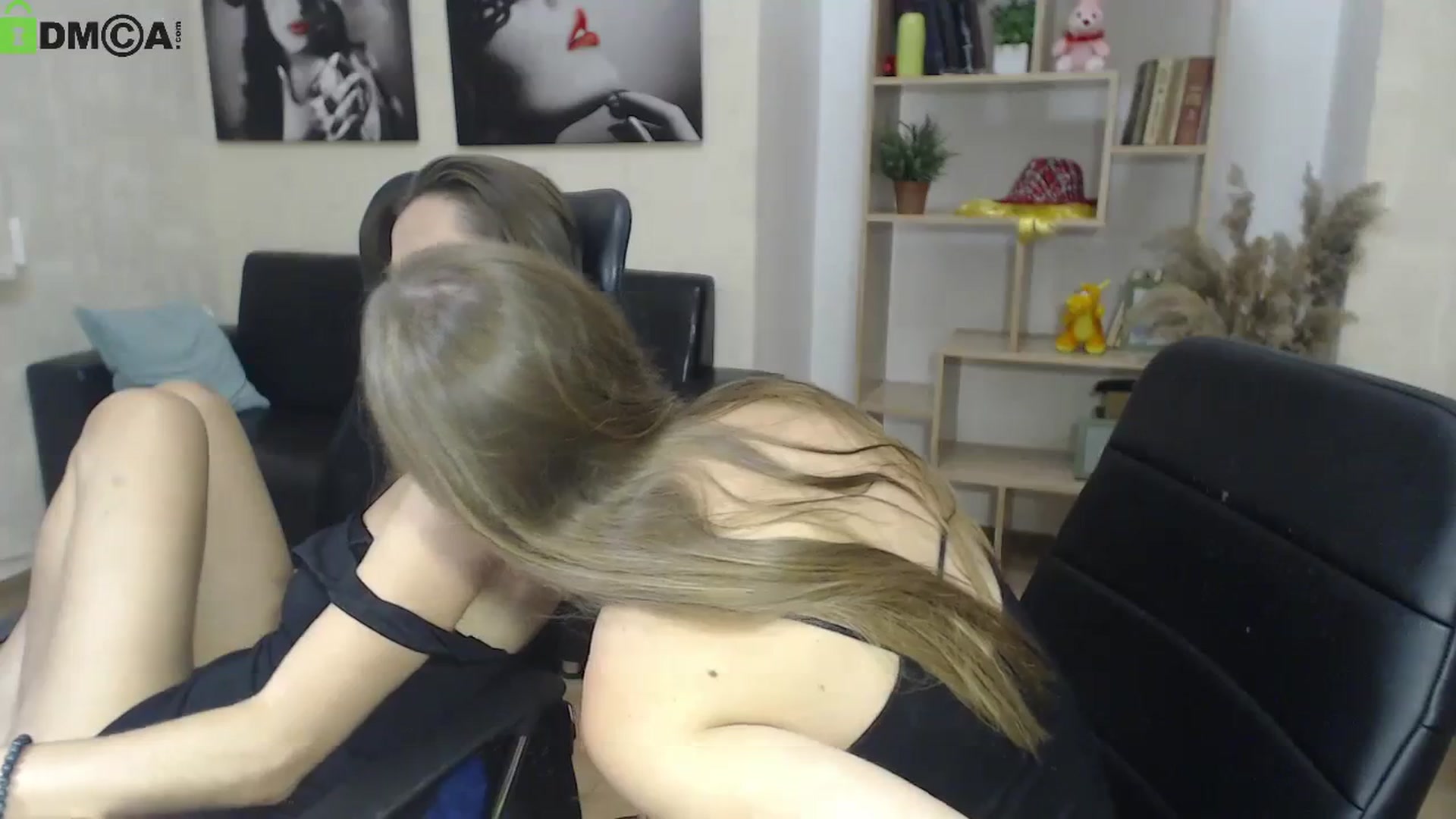 Gallery image thumbnail from Nicole_Kells's myfreecams stream on, 09/02/2023, 13:43 image 8 of 20