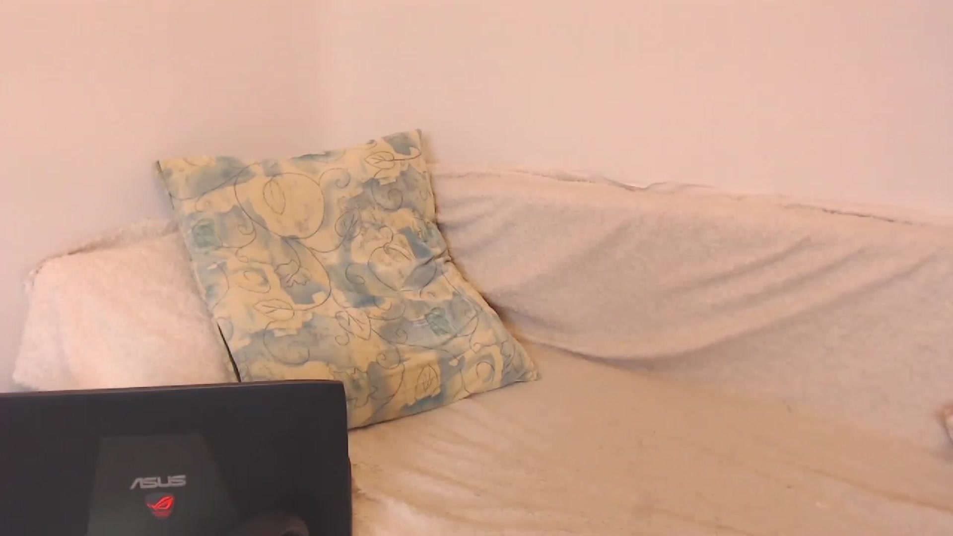 Gallery image thumbnail from Nicole_Kitten's myfreecams stream on, 11/26/2022, 20:21 image 12 of 20