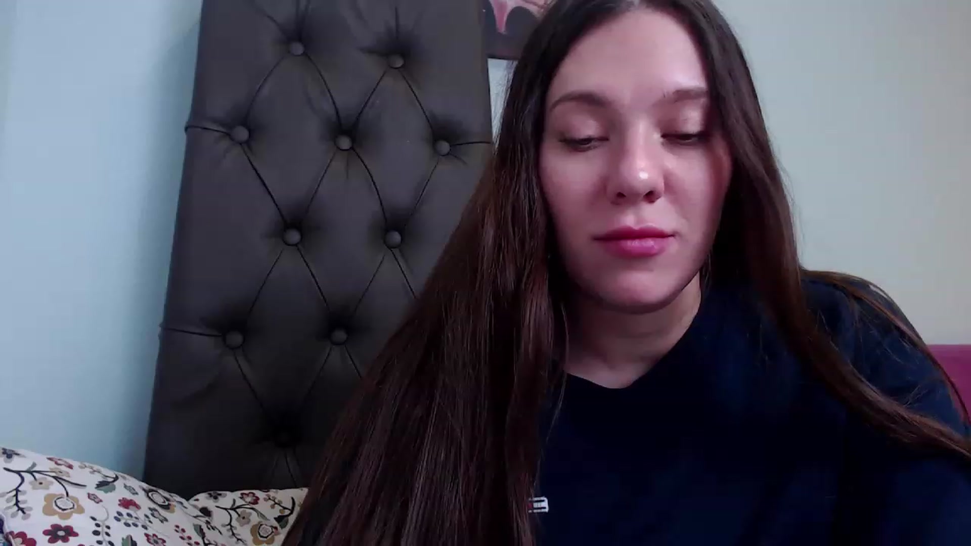 Gallery image thumbnail from Nicole_Kramm's myfreecams stream on, 11/18/2022, 14:52 image 18 of 20