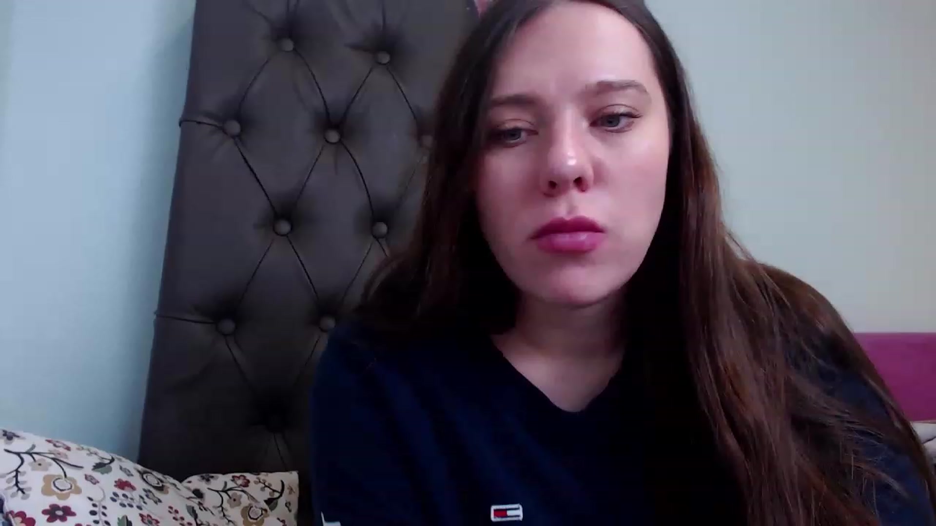 Gallery image thumbnail from Nicole_Kramm's myfreecams stream on, 11/18/2022, 14:52 image 12 of 20