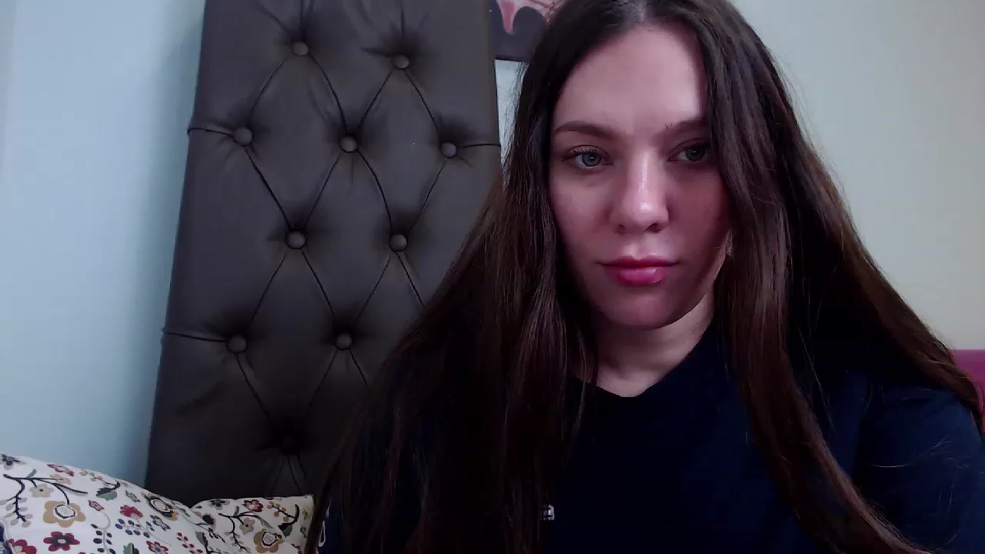 Gallery image thumbnail from Nicole_Kramm's myfreecams stream on, 11/18/2022, 14:52 image 19 of 20