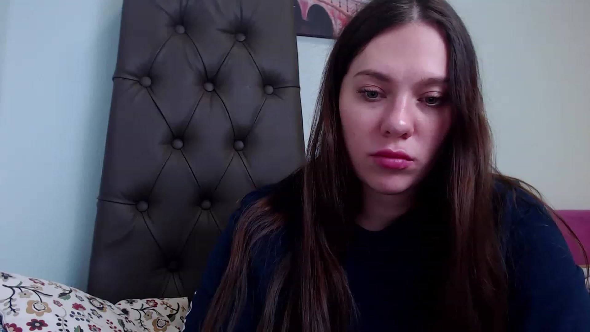 Gallery image thumbnail from Nicole_Kramm's myfreecams stream on, 11/18/2022, 14:52 image 17 of 20