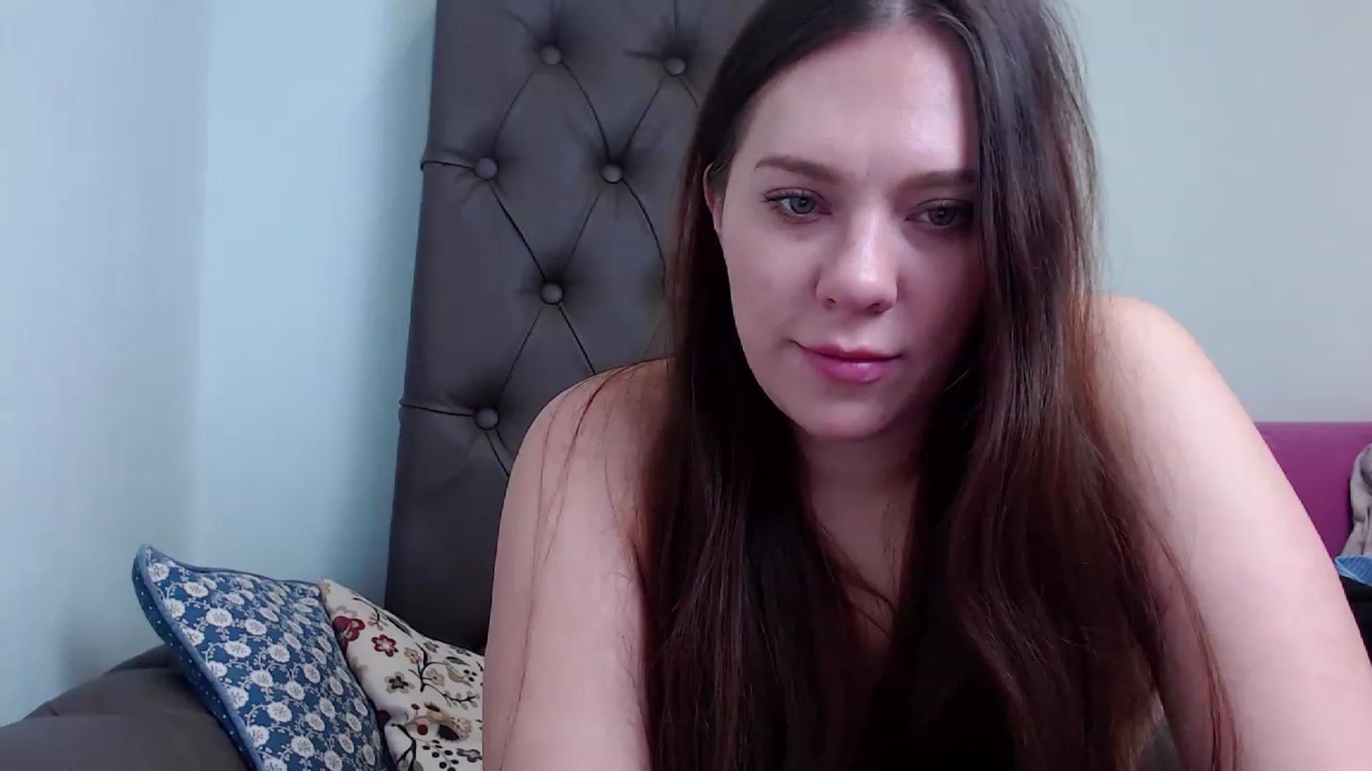 Gallery image thumbnail from Nicole_Kramm's myfreecams stream on, 11/26/2022, 13:47 image 8 of 20