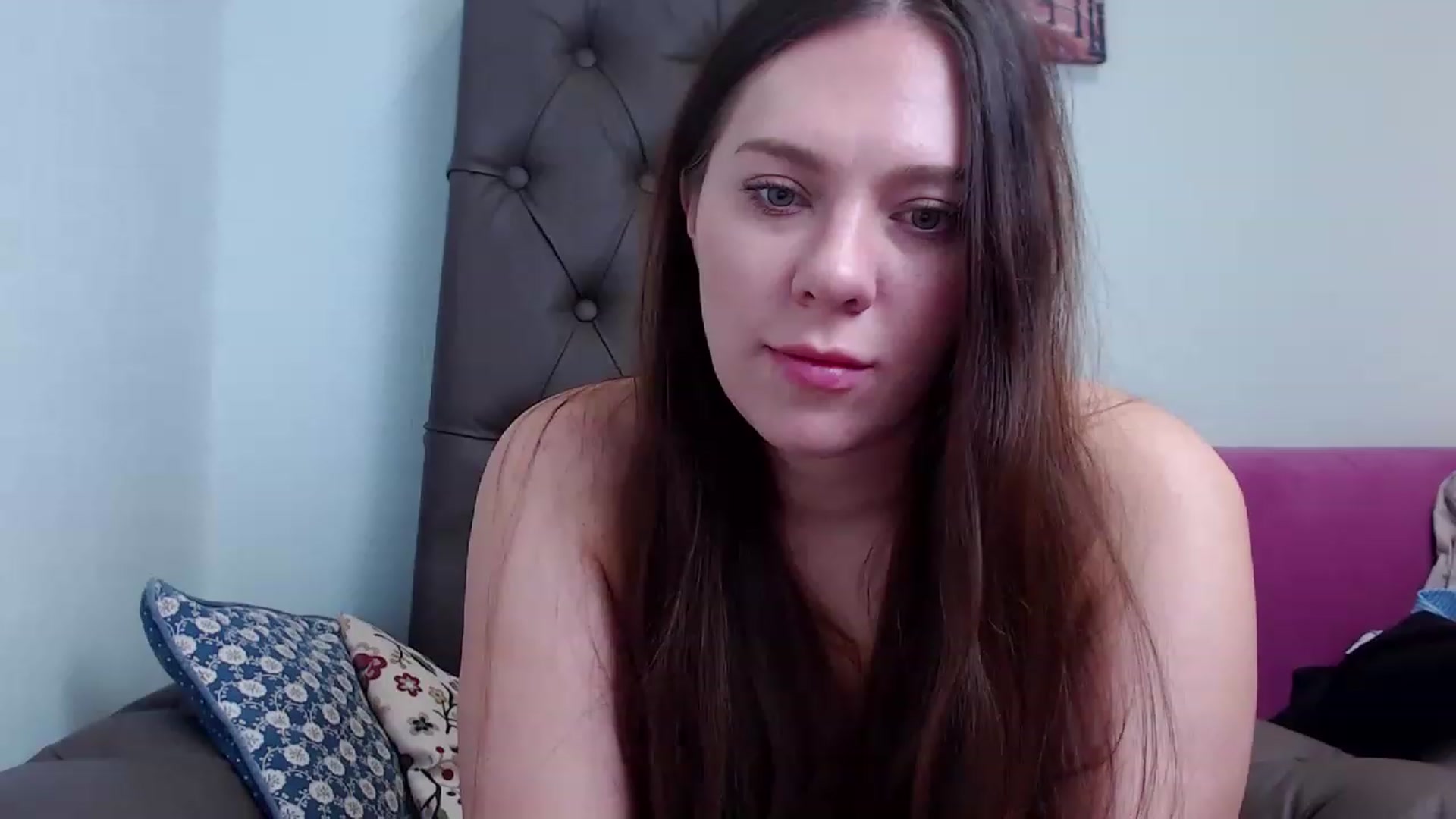 Gallery image thumbnail from Nicole_Kramm's myfreecams stream on, 11/26/2022, 13:47 image 10 of 20