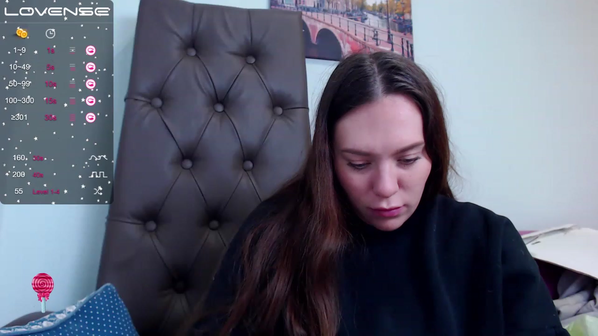 Gallery image thumbnail from Nicole_Kramm's myfreecams stream on, 12/21/2022, 10:25 image 13 of 20