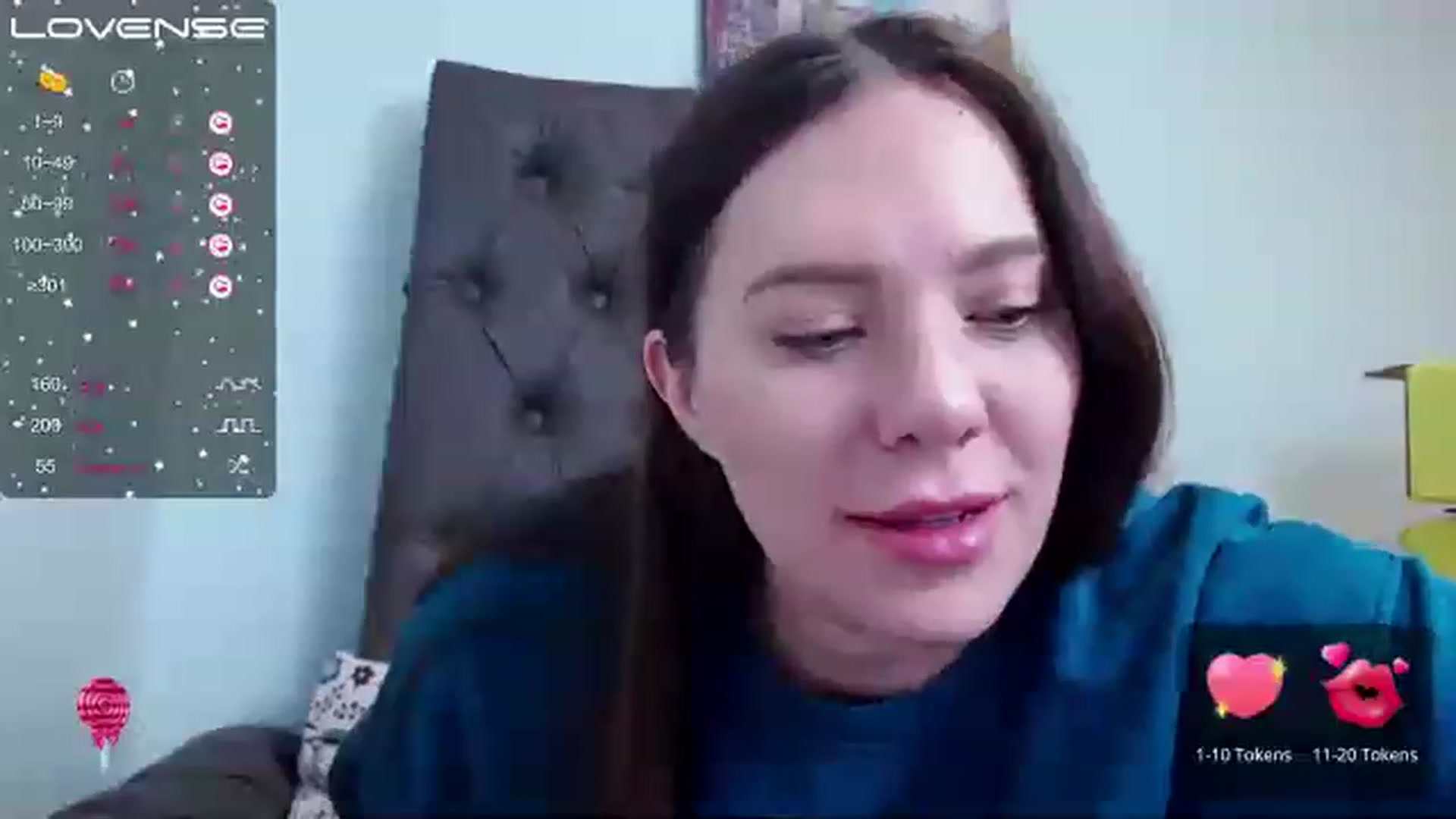 Gallery image thumbnail from Nicole_Kramm's myfreecams stream on, 12/24/2022, 13:03 image 11 of 20