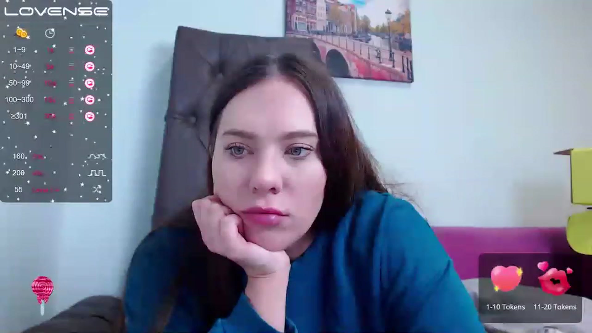 Gallery image thumbnail from Nicole_Kramm's myfreecams stream on, 12/24/2022, 13:03 image 17 of 20