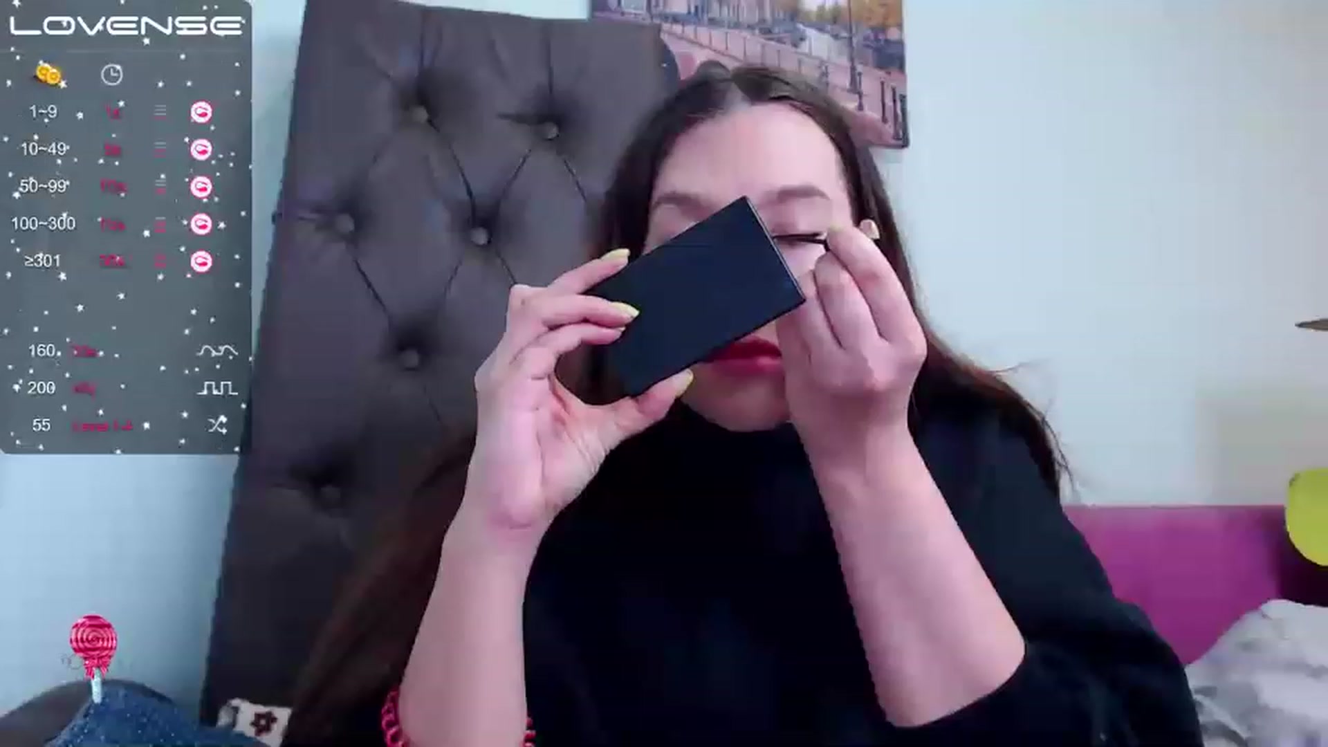 Gallery image thumbnail from Nicole_Kramm's myfreecams stream on, 12/25/2022, 11:15 image 7 of 20