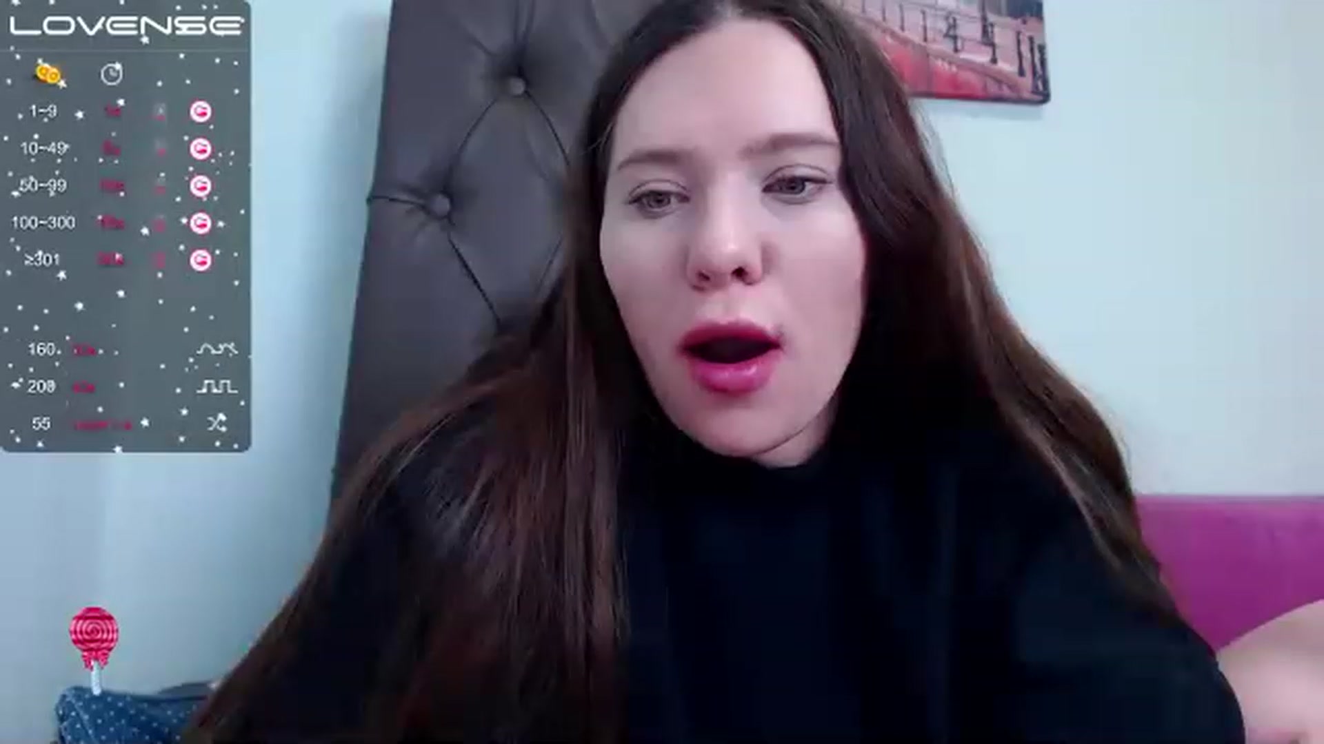 Gallery image thumbnail from Nicole_Kramm's myfreecams stream on, 12/25/2022, 12:30 image 5 of 20