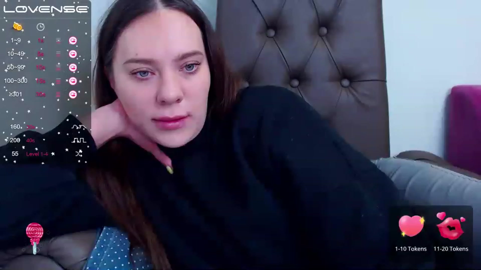 Gallery image thumbnail from Nicole_Kramm's myfreecams stream on, 12/29/2022, 12:45 image 4 of 20
