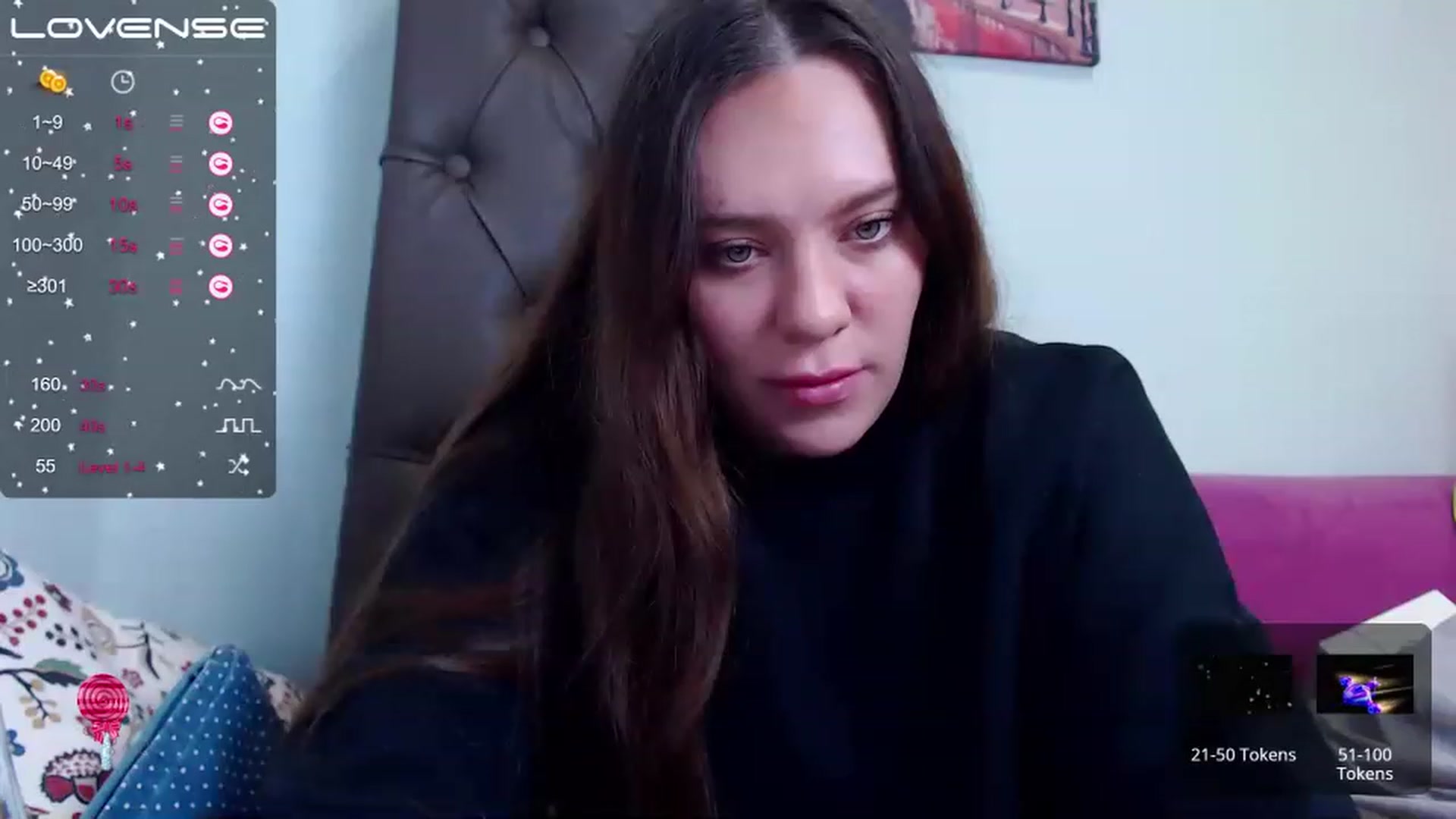 Gallery image thumbnail from Nicole_Kramm's myfreecams stream on, 12/29/2022, 12:45 image 17 of 20