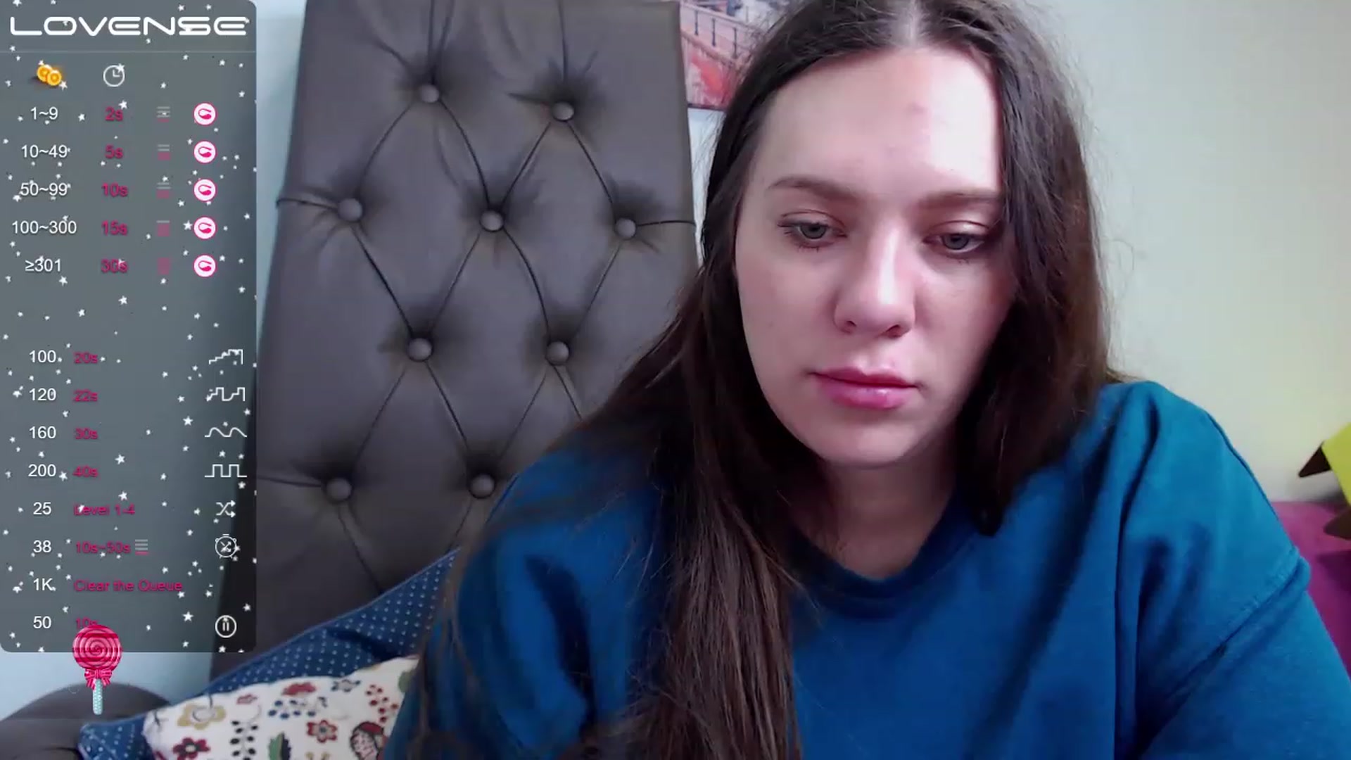 Gallery image thumbnail from Nicole_Kramm's myfreecams stream on, 02/01/2023, 08:41 image 14 of 20