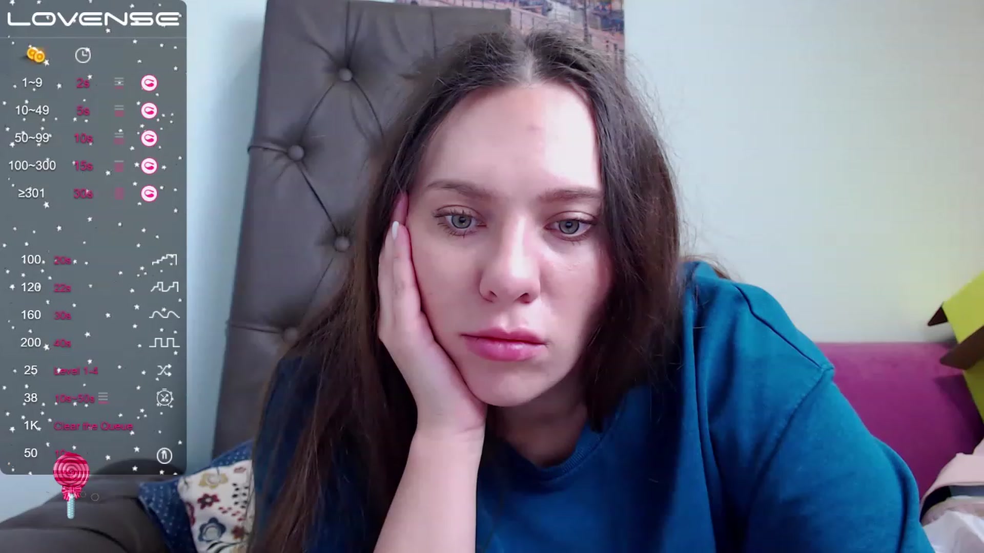 Gallery image thumbnail from Nicole_Kramm's myfreecams stream on, 02/01/2023, 08:41 image 9 of 20