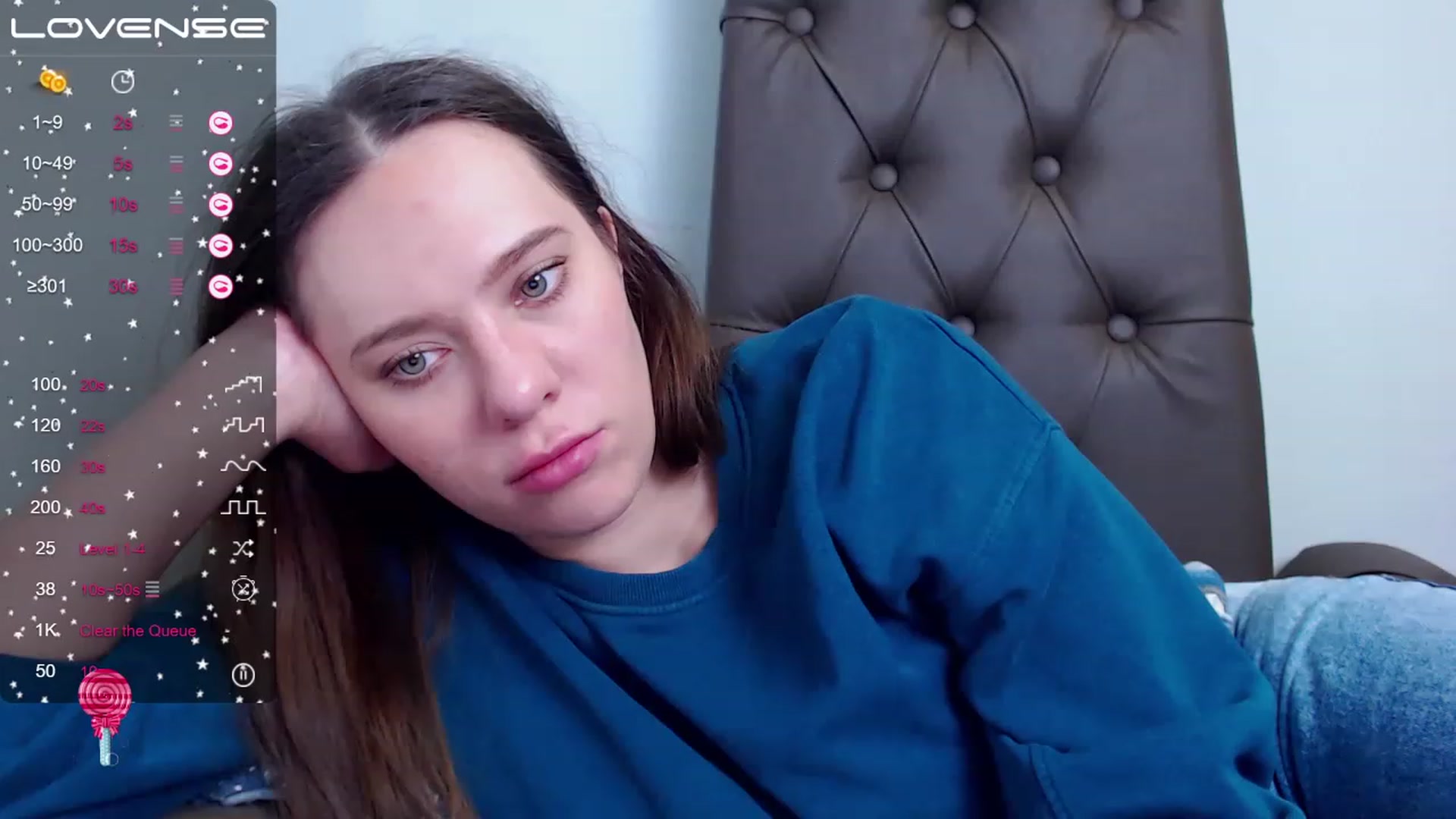 Gallery image thumbnail from Nicole_Kramm's myfreecams stream on, 02/01/2023, 08:59 image 8 of 20