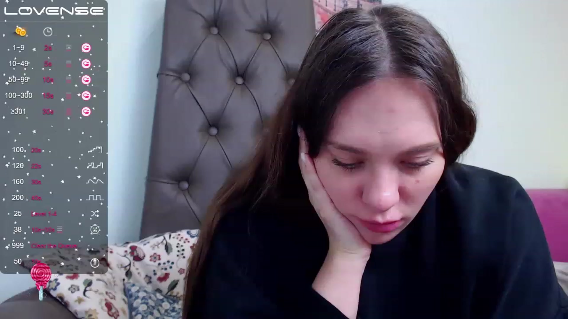 Gallery image thumbnail from Nicole_Kramm's myfreecams stream on, 02/02/2023, 10:38 image 16 of 20