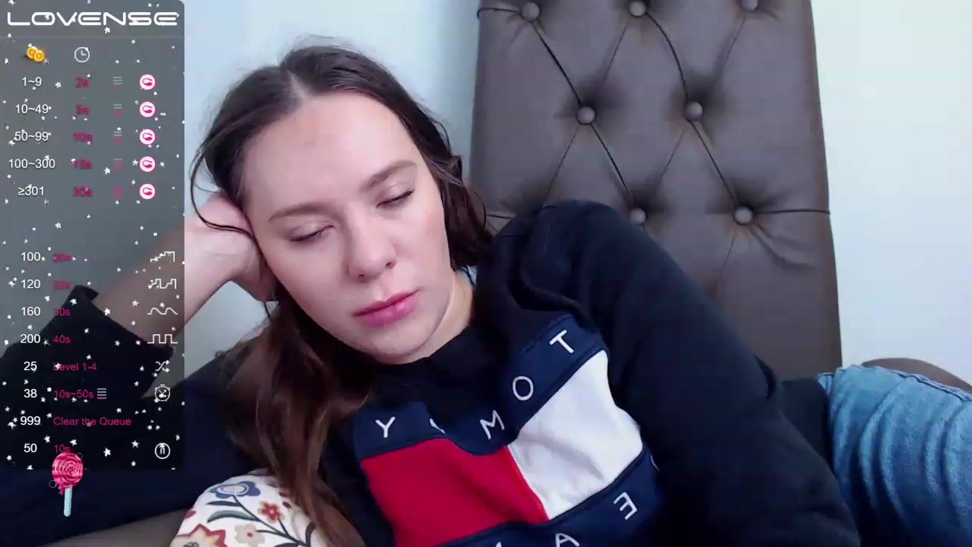 Gallery image thumbnail from Nicole_Kramm's myfreecams stream on, 02/07/2023, 08:39 image 15 of 20