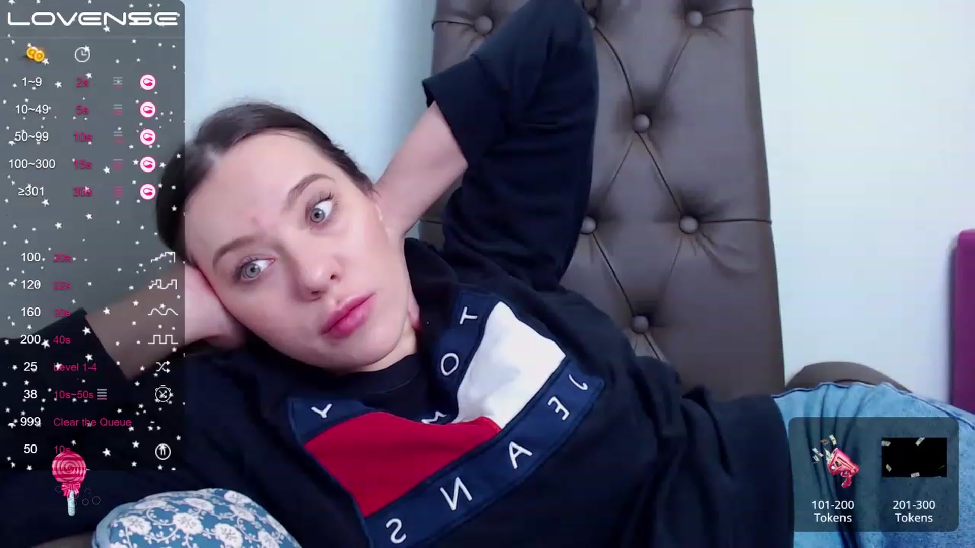 Gallery image thumbnail from Nicole_Kramm's myfreecams stream on, 02/09/2023, 10:35 image 18 of 20
