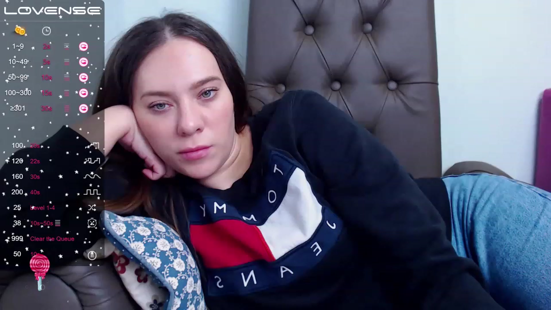 Gallery image thumbnail from Nicole_Kramm's myfreecams stream on, 02/11/2023, 12:02 image 15 of 20