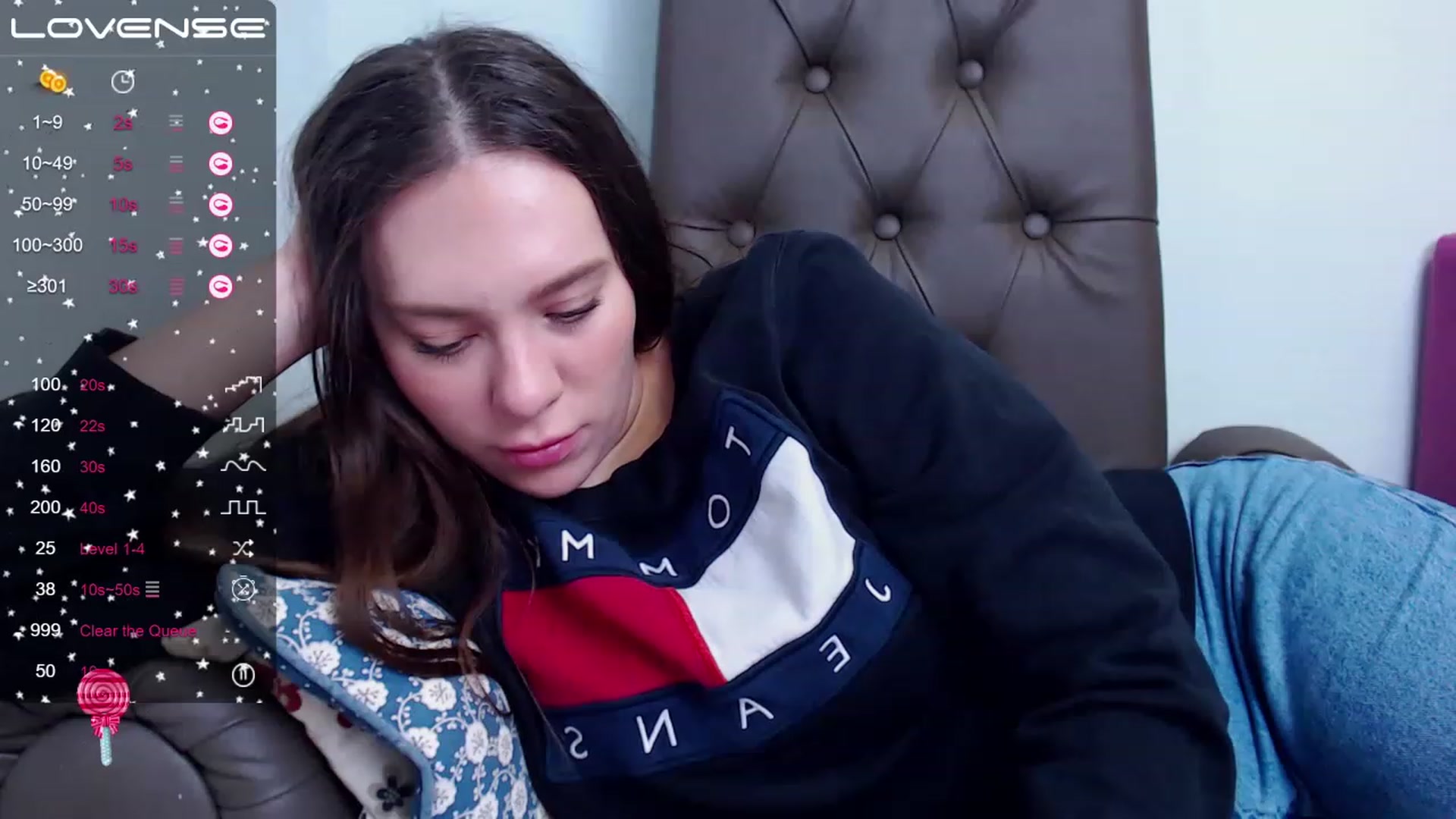 Gallery image thumbnail from Nicole_Kramm's myfreecams stream on, 02/11/2023, 12:02 image 12 of 20