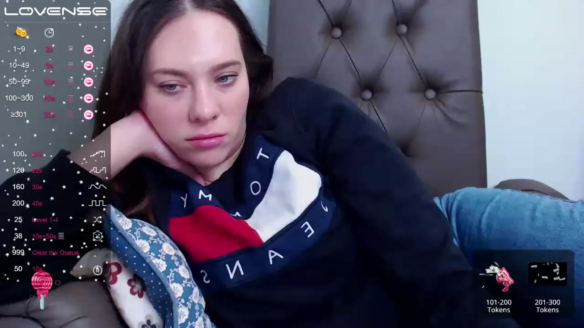 Gallery image thumbnail from Nicole_Kramm's myfreecams stream on, 02/11/2023, 12:02 image 18 of 20