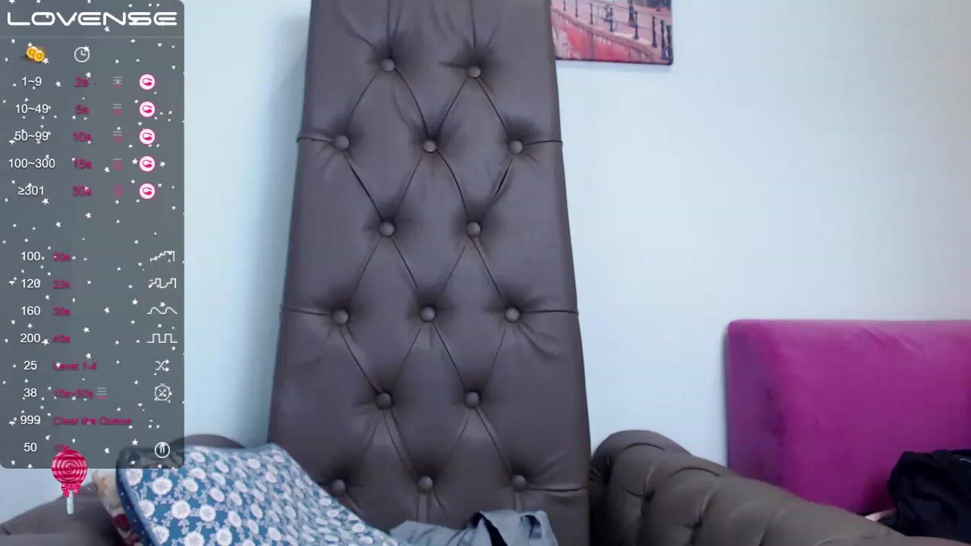 Gallery image thumbnail from Nicole_Kramm's myfreecams stream on, 02/11/2023, 12:02 image 2 of 20