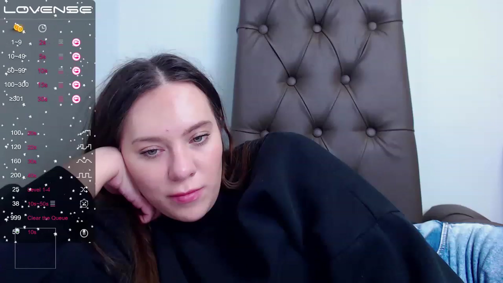 Gallery image thumbnail from Nicole_Kramm's myfreecams stream on, 02/14/2023, 12:29 image 17 of 20