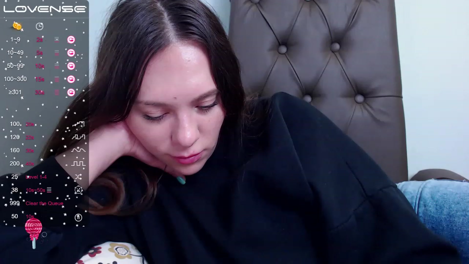 Gallery image thumbnail from Nicole_Kramm's myfreecams stream on, 02/14/2023, 14:47 image 8 of 20