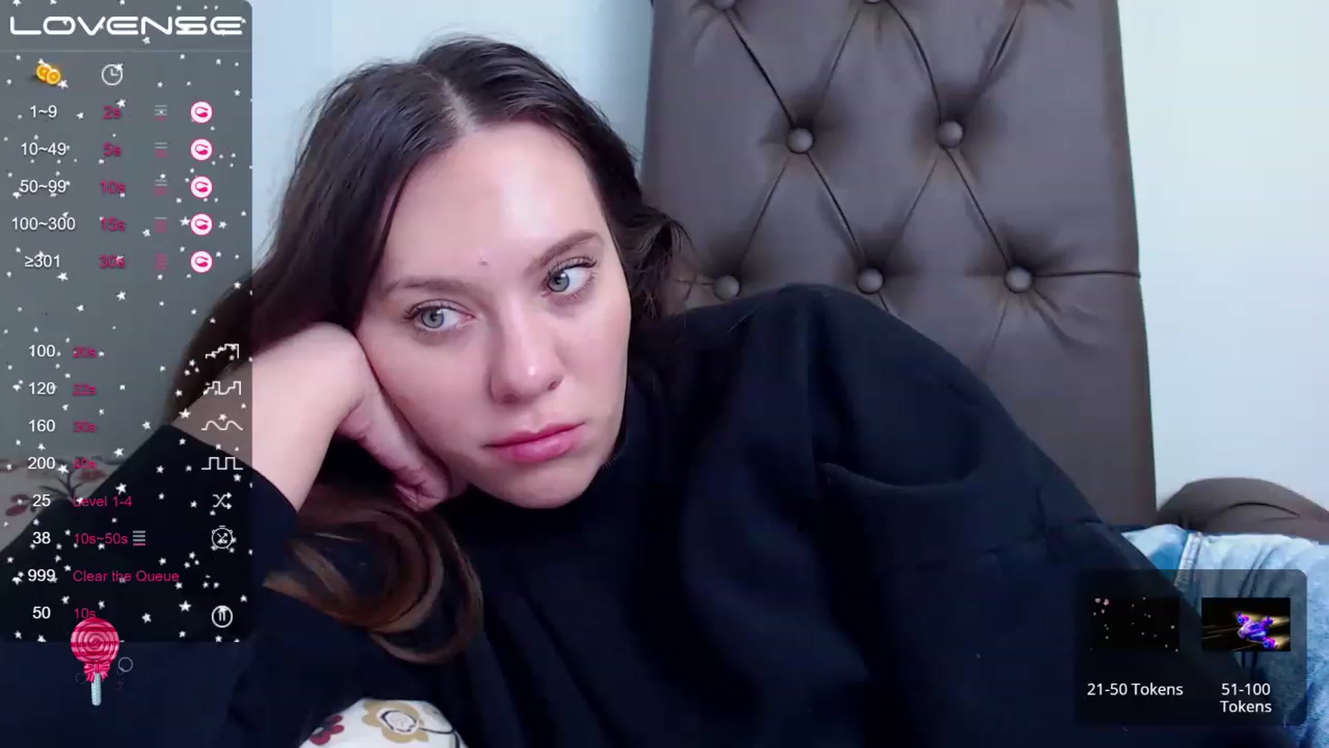 Gallery image thumbnail from Nicole_Kramm's myfreecams stream on, 02/14/2023, 14:47 image 10 of 20