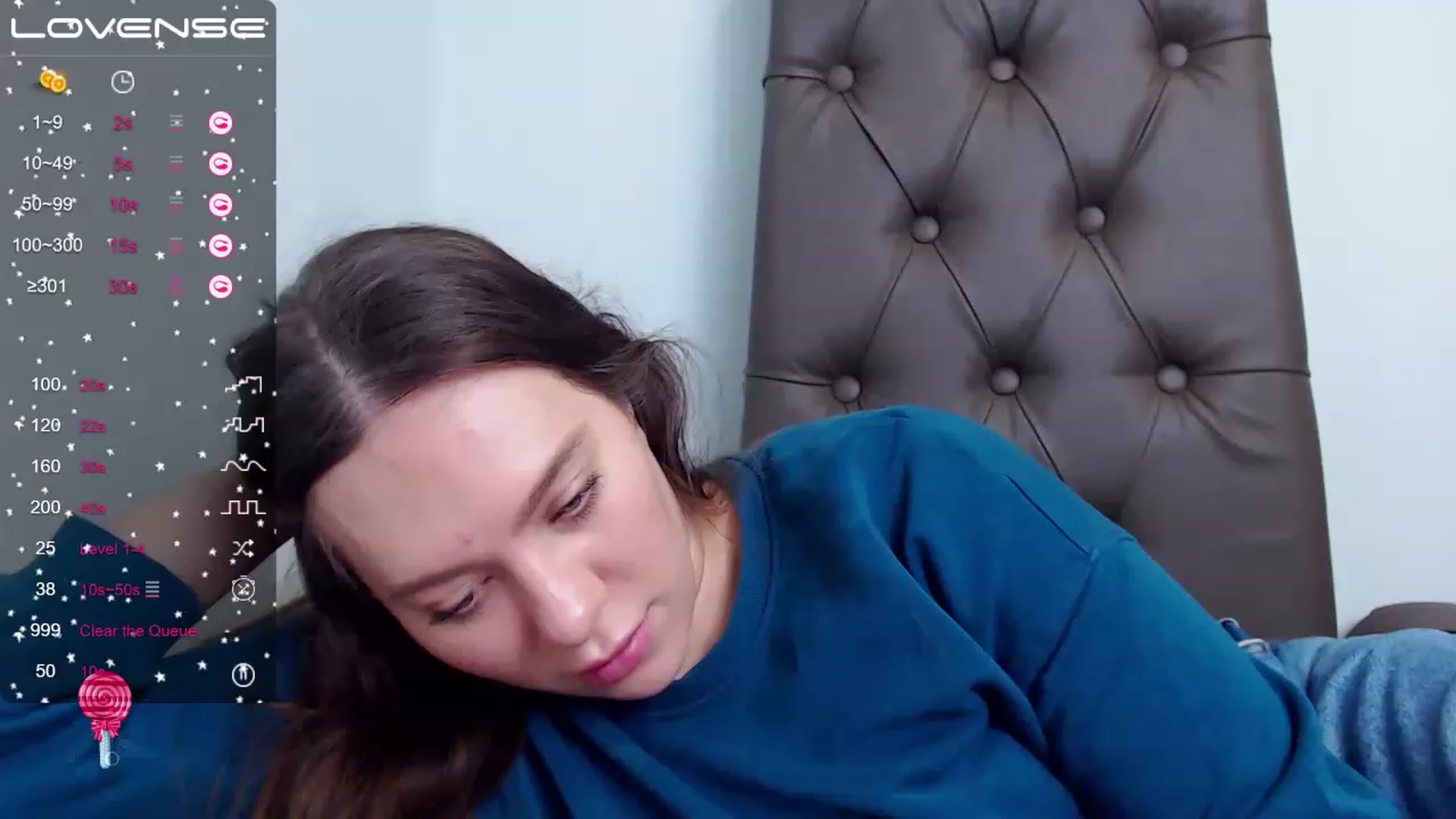 Gallery image thumbnail from Nicole_Kramm's myfreecams stream on, 02/23/2023, 09:18 image 15 of 20