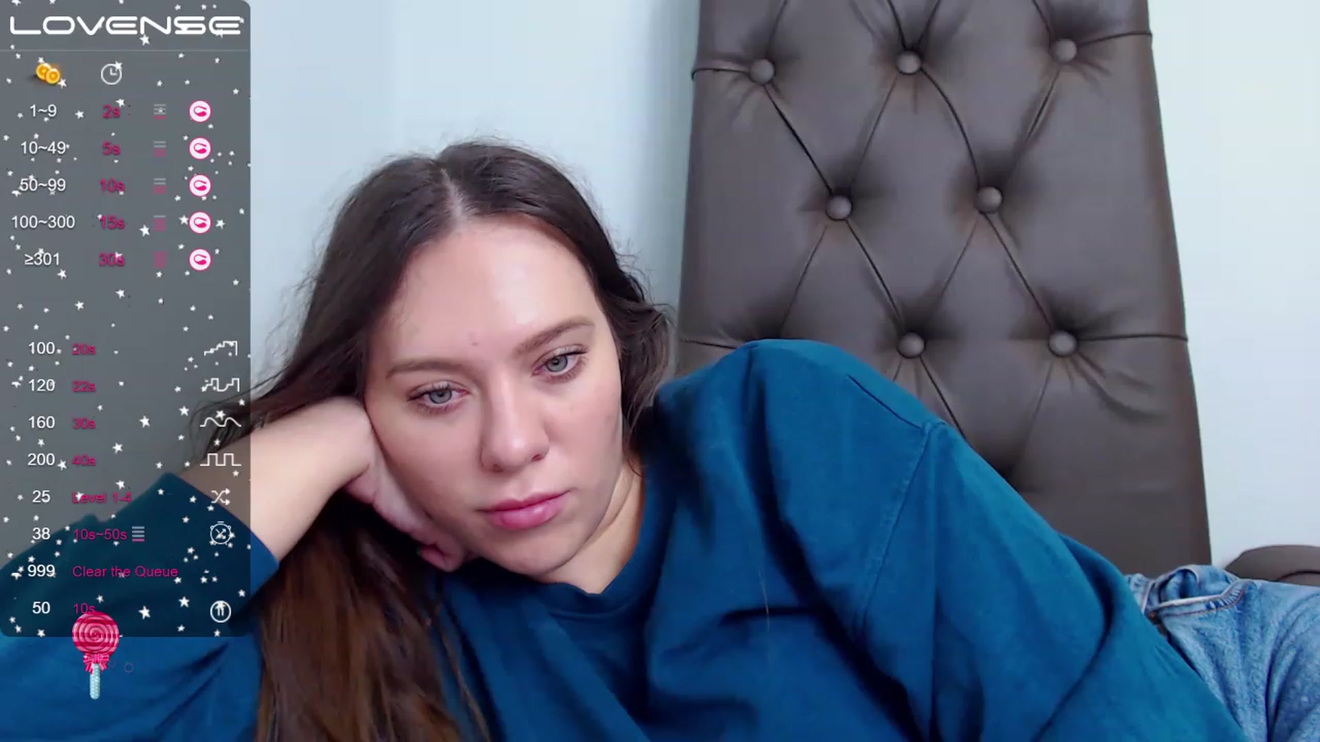 Gallery image thumbnail from Nicole_Kramm's myfreecams stream on, 02/23/2023, 09:18 image 8 of 20