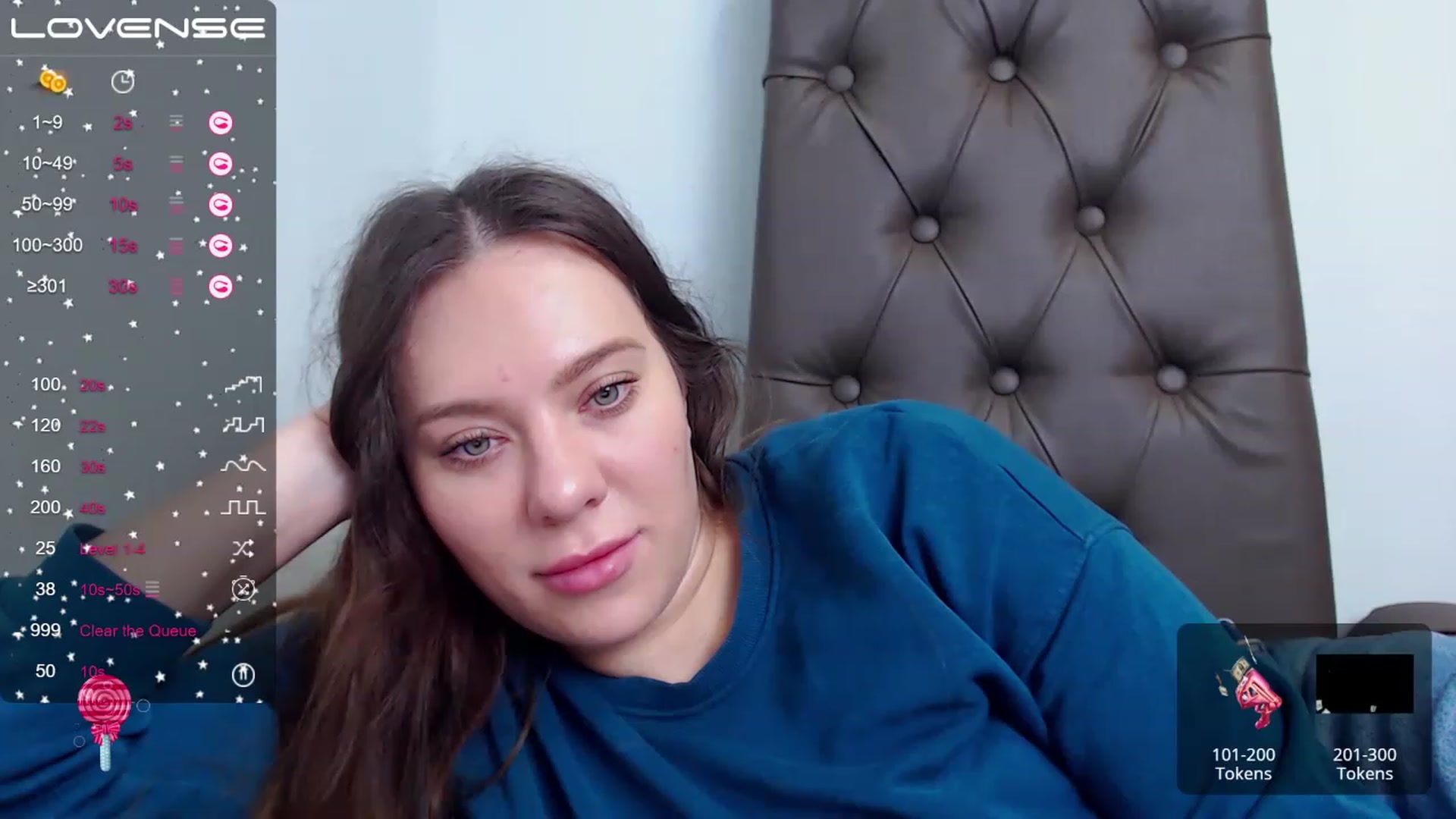 Gallery image thumbnail from Nicole_Kramm's myfreecams stream on, 02/23/2023, 09:18 image 17 of 20