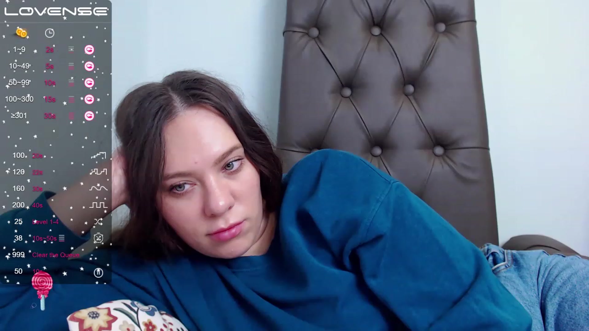 Gallery image thumbnail from Nicole_Kramm's myfreecams stream on, 02/23/2023, 11:04 image 12 of 20