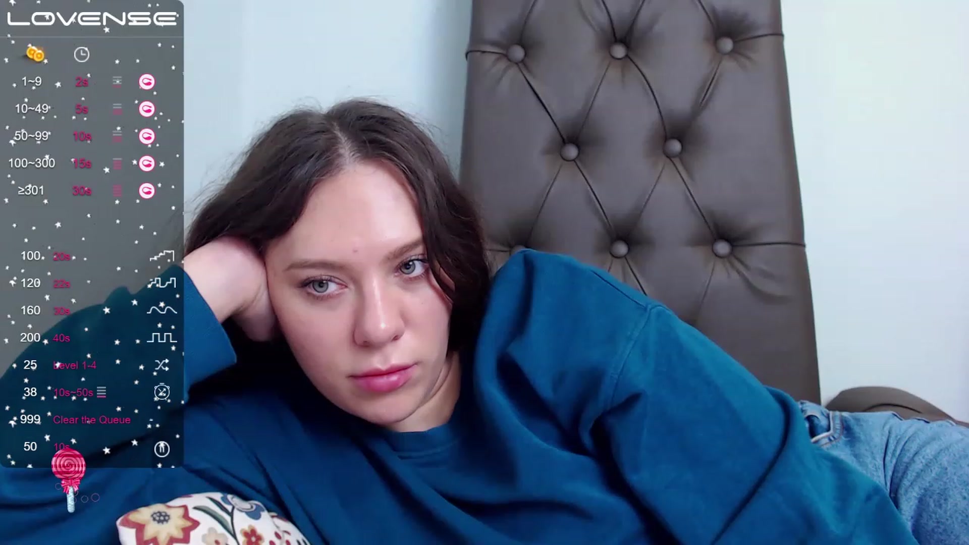 Gallery image thumbnail from Nicole_Kramm's myfreecams stream on, 02/23/2023, 11:04 image 9 of 20