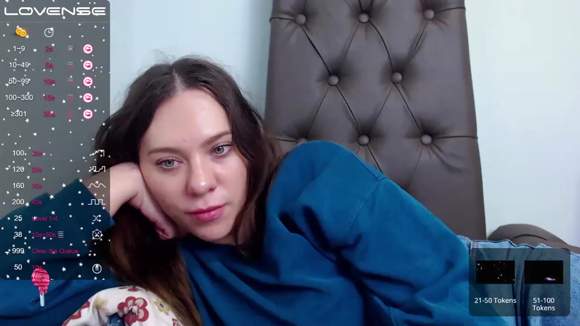 Gallery image thumbnail from Nicole_Kramm's myfreecams stream on, 02/23/2023, 14:07 image 12 of 20
