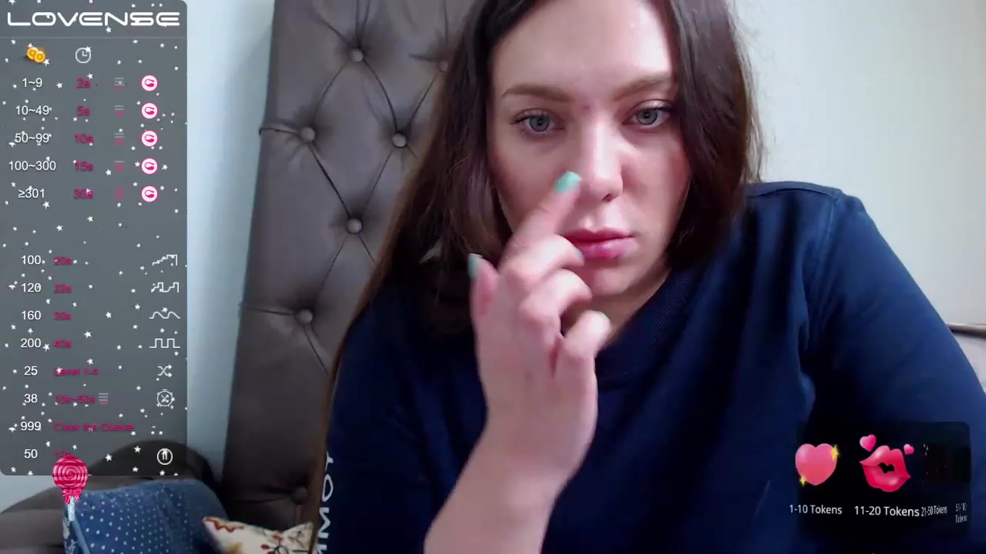 Gallery image thumbnail from Nicole_Kramm's myfreecams stream on, 02/25/2023, 15:11 image 8 of 20