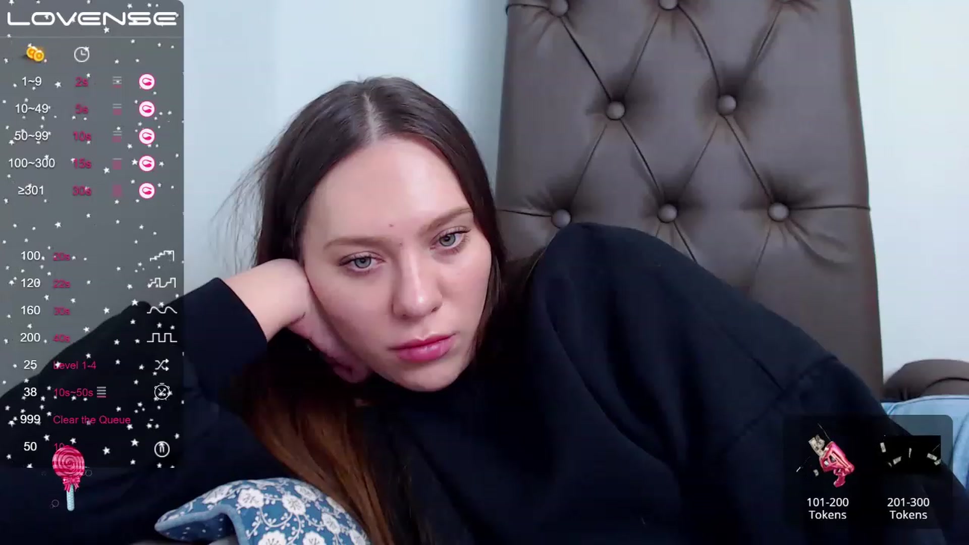 Gallery image thumbnail from Nicole_Kramm's myfreecams stream on, 02/27/2023, 08:26 image 8 of 20