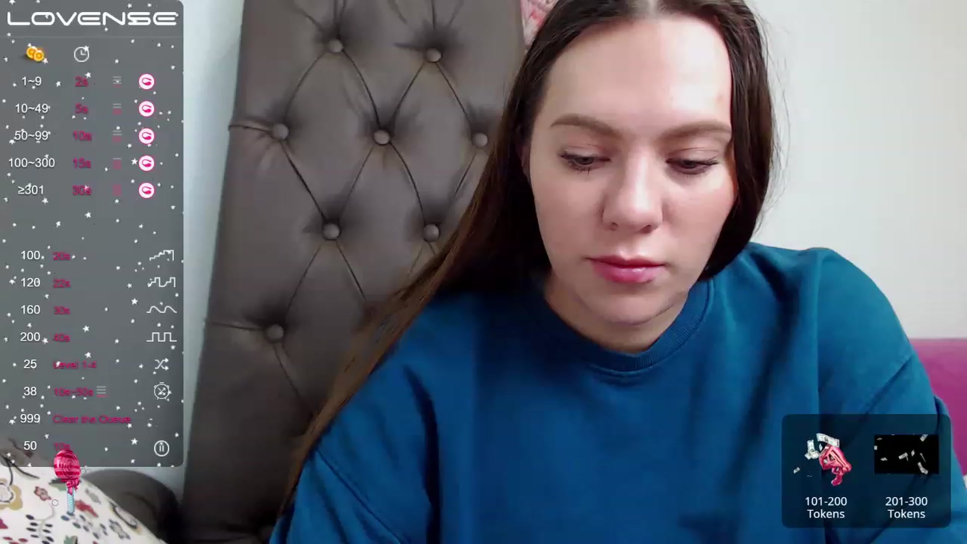 Gallery image thumbnail from Nicole_Kramm's myfreecams stream on, 03/07/2023, 08:47 image 8 of 20