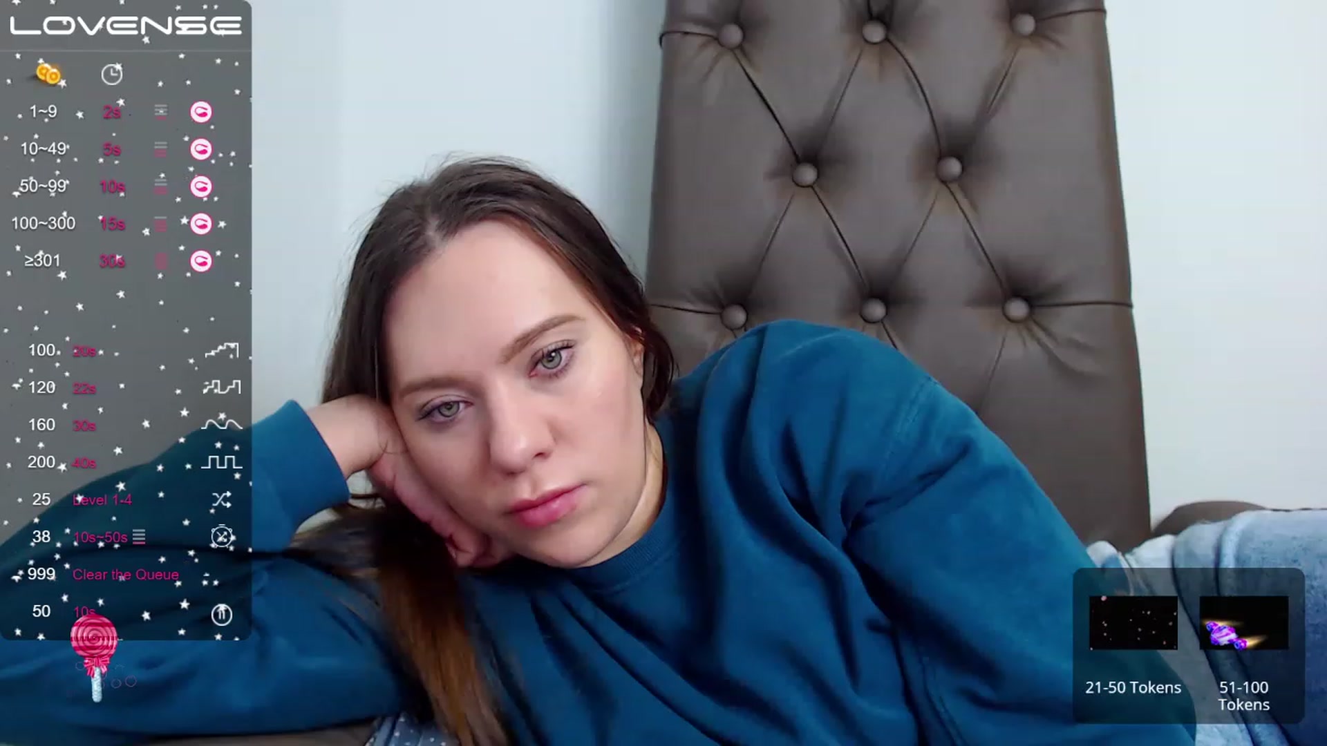 Gallery image thumbnail from Nicole_Kramm's myfreecams stream on, 03/09/2023, 08:30 image 12 of 20
