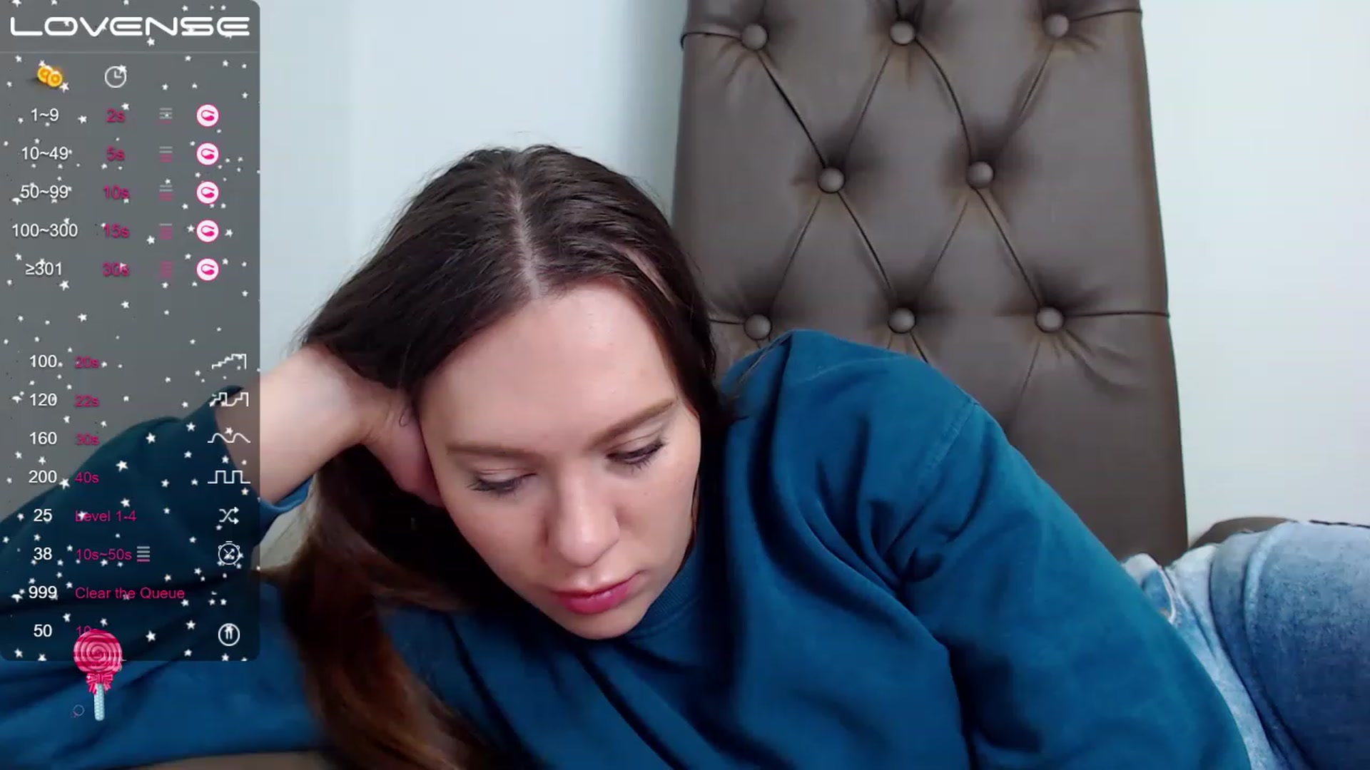 Gallery image thumbnail from Nicole_Kramm's myfreecams stream on, 03/09/2023, 08:30 image 9 of 20