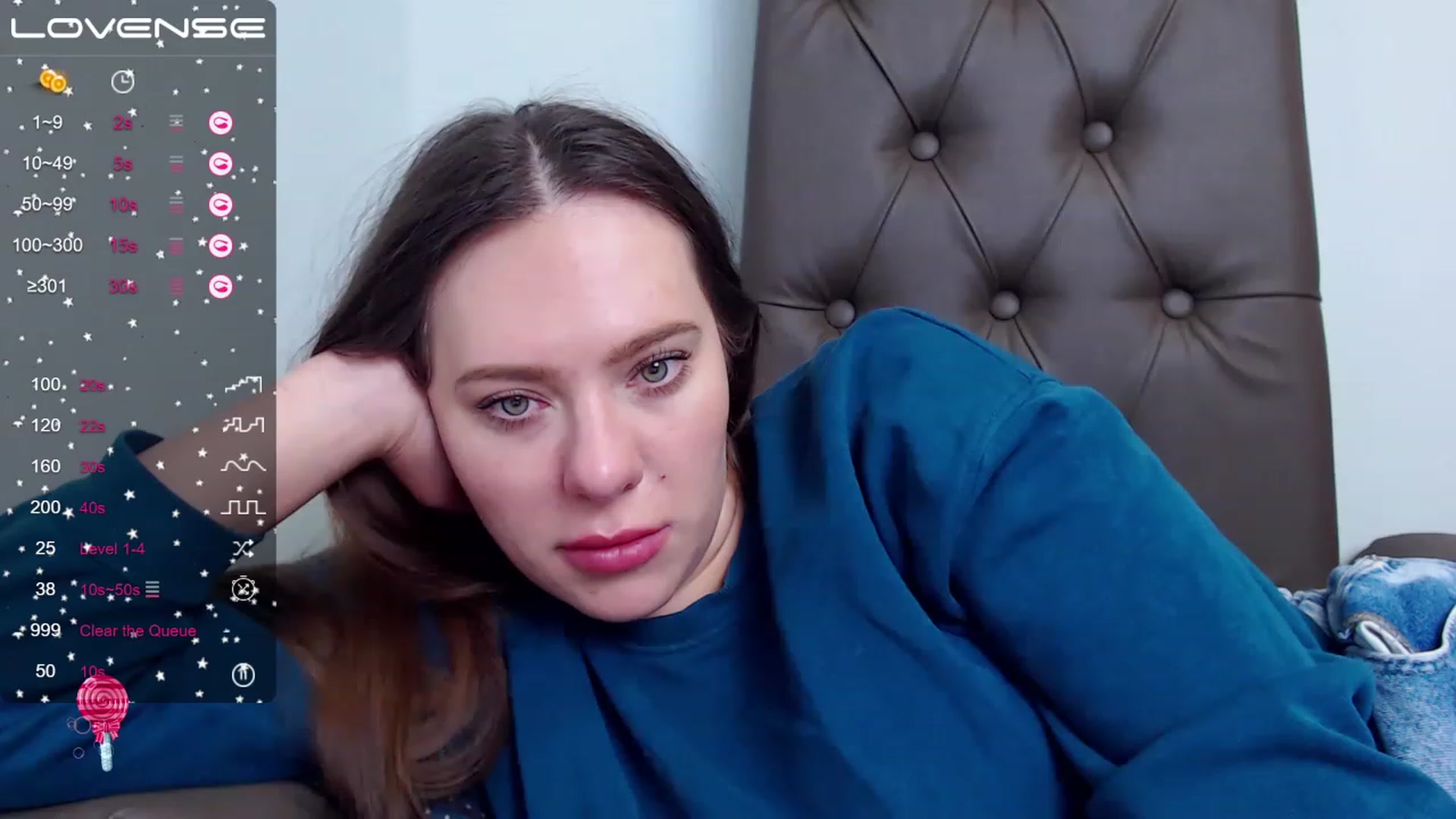Gallery image thumbnail from Nicole_Kramm's myfreecams stream on, 03/15/2023, 07:12 image 16 of 20
