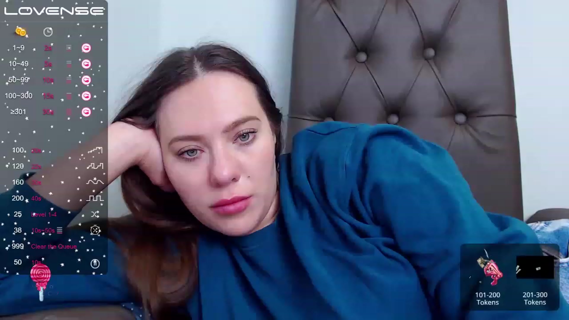 Gallery image thumbnail from Nicole_Kramm's myfreecams stream on, 03/15/2023, 07:12 image 19 of 20
