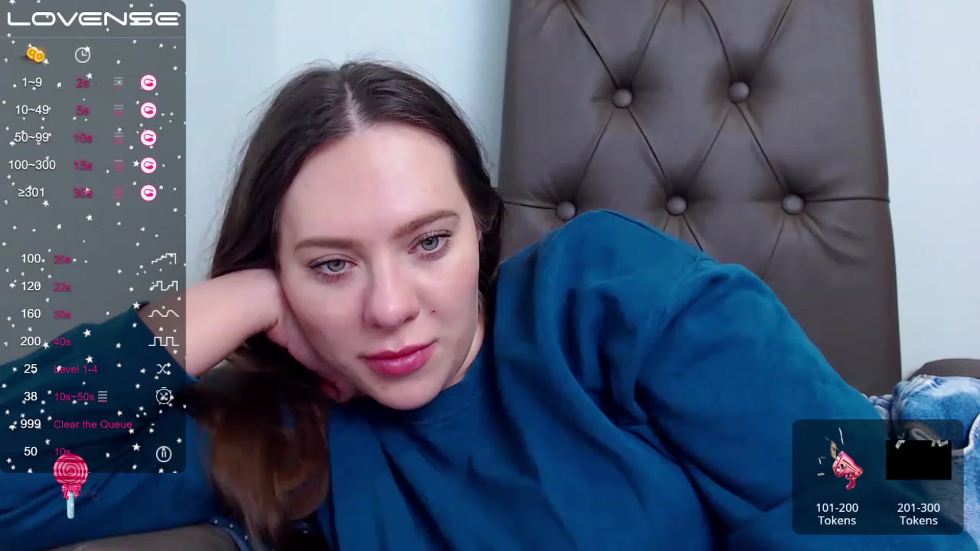 Gallery image thumbnail from Nicole_Kramm's myfreecams stream on, 03/15/2023, 07:12 image 14 of 20