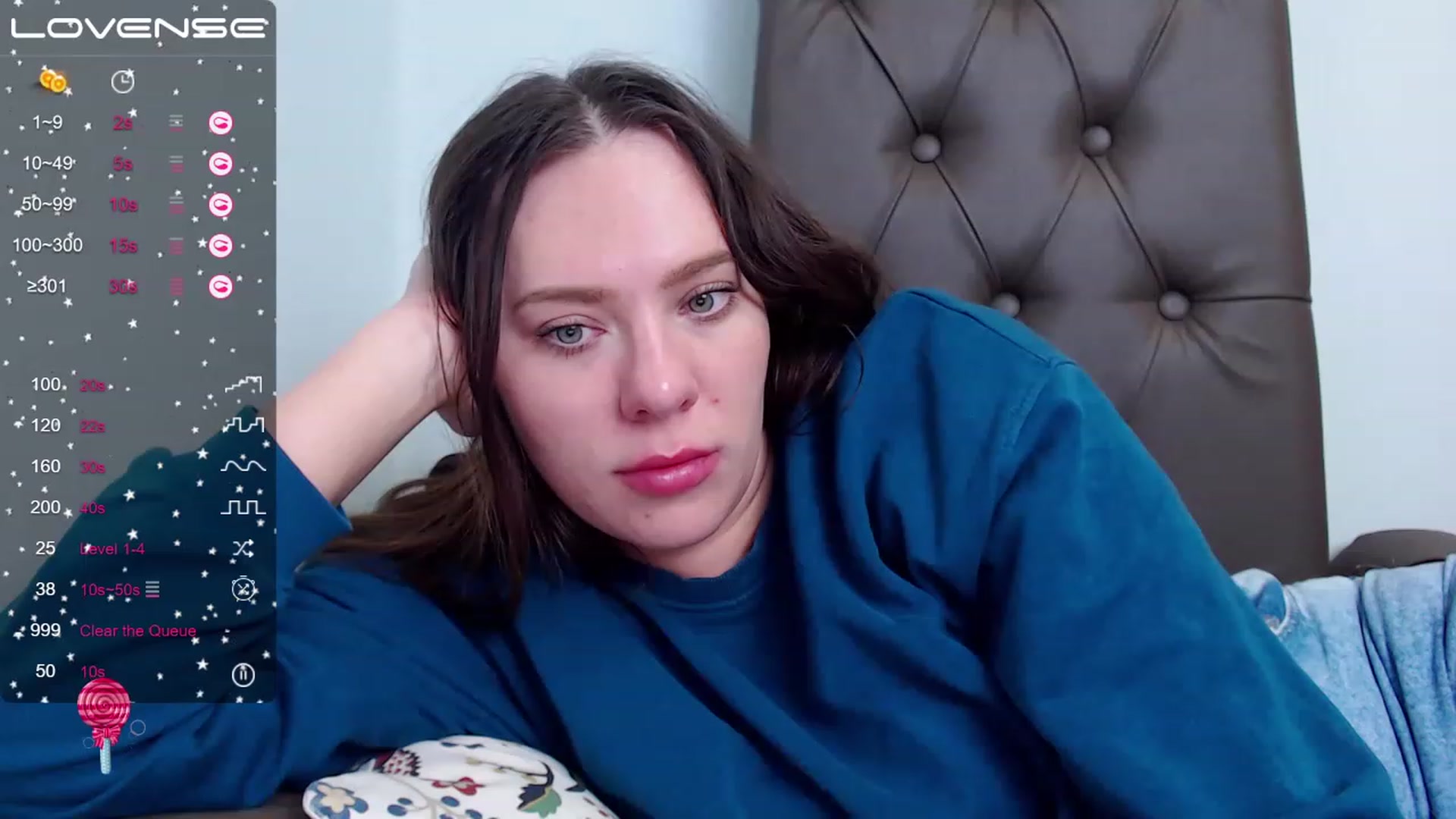 Gallery image thumbnail from Nicole_Kramm's myfreecams stream on, 03/15/2023, 11:40 image 4 of 20