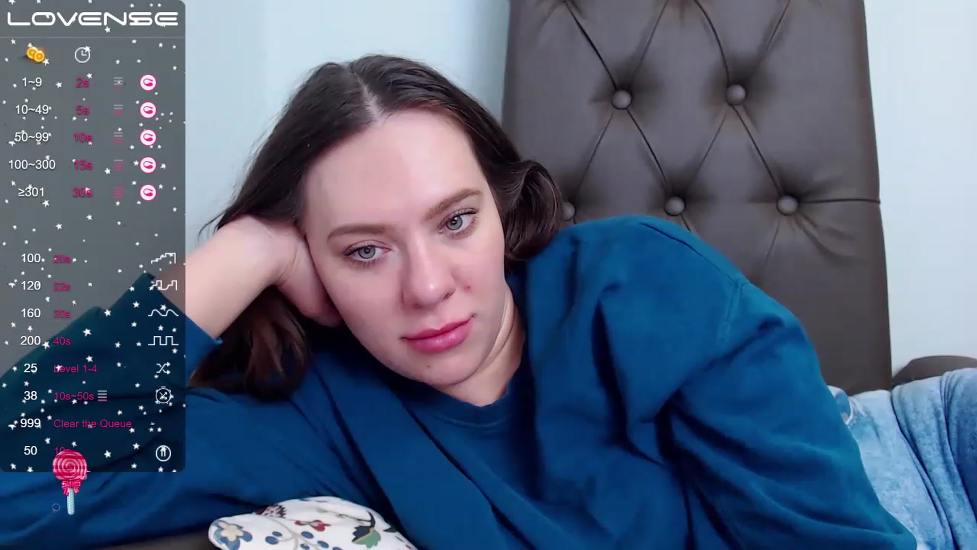 Gallery image thumbnail from Nicole_Kramm's myfreecams stream on, 03/15/2023, 11:40 image 9 of 20