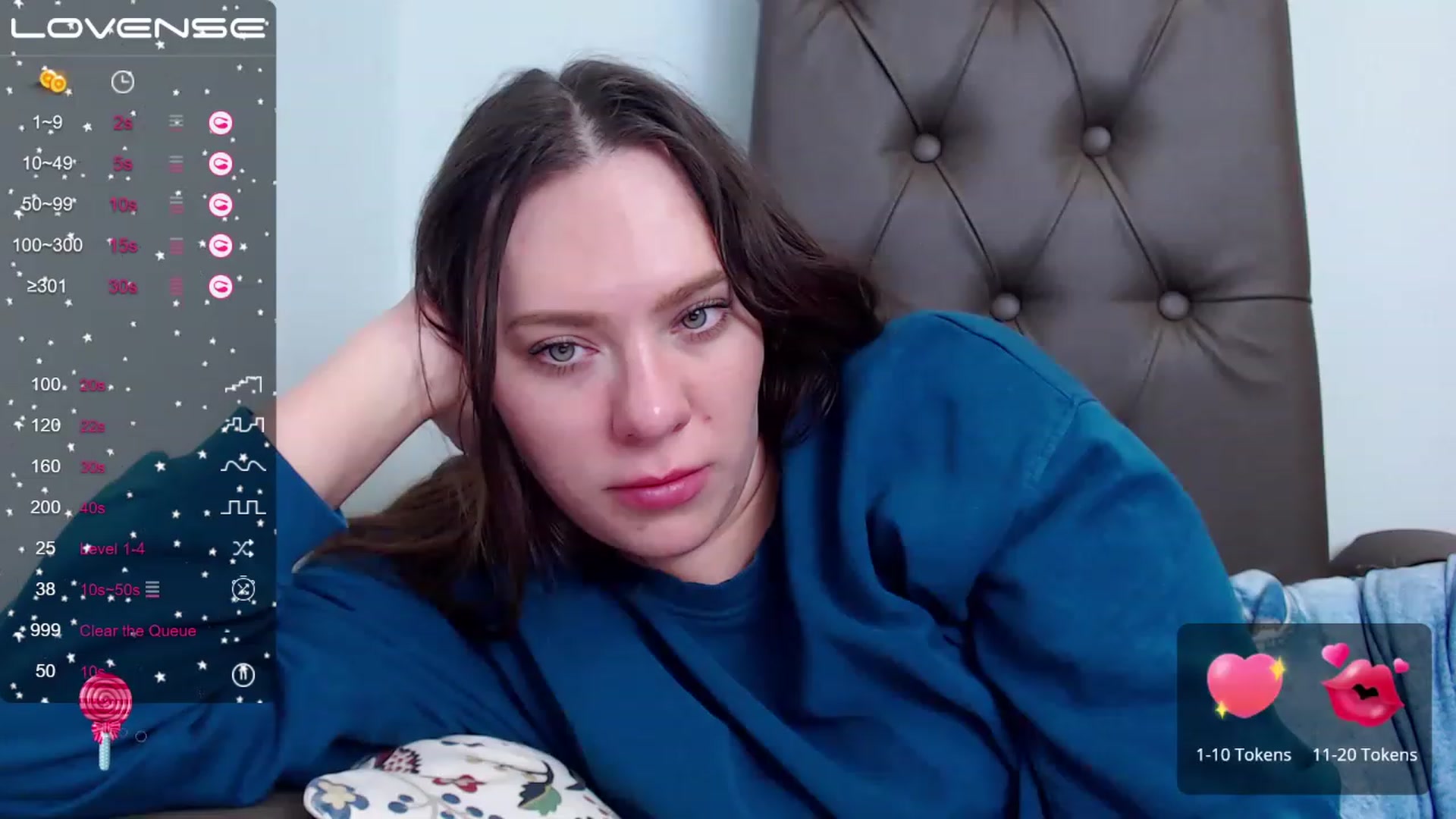 Gallery image thumbnail from Nicole_Kramm's myfreecams stream on, 03/15/2023, 11:40 image 5 of 20