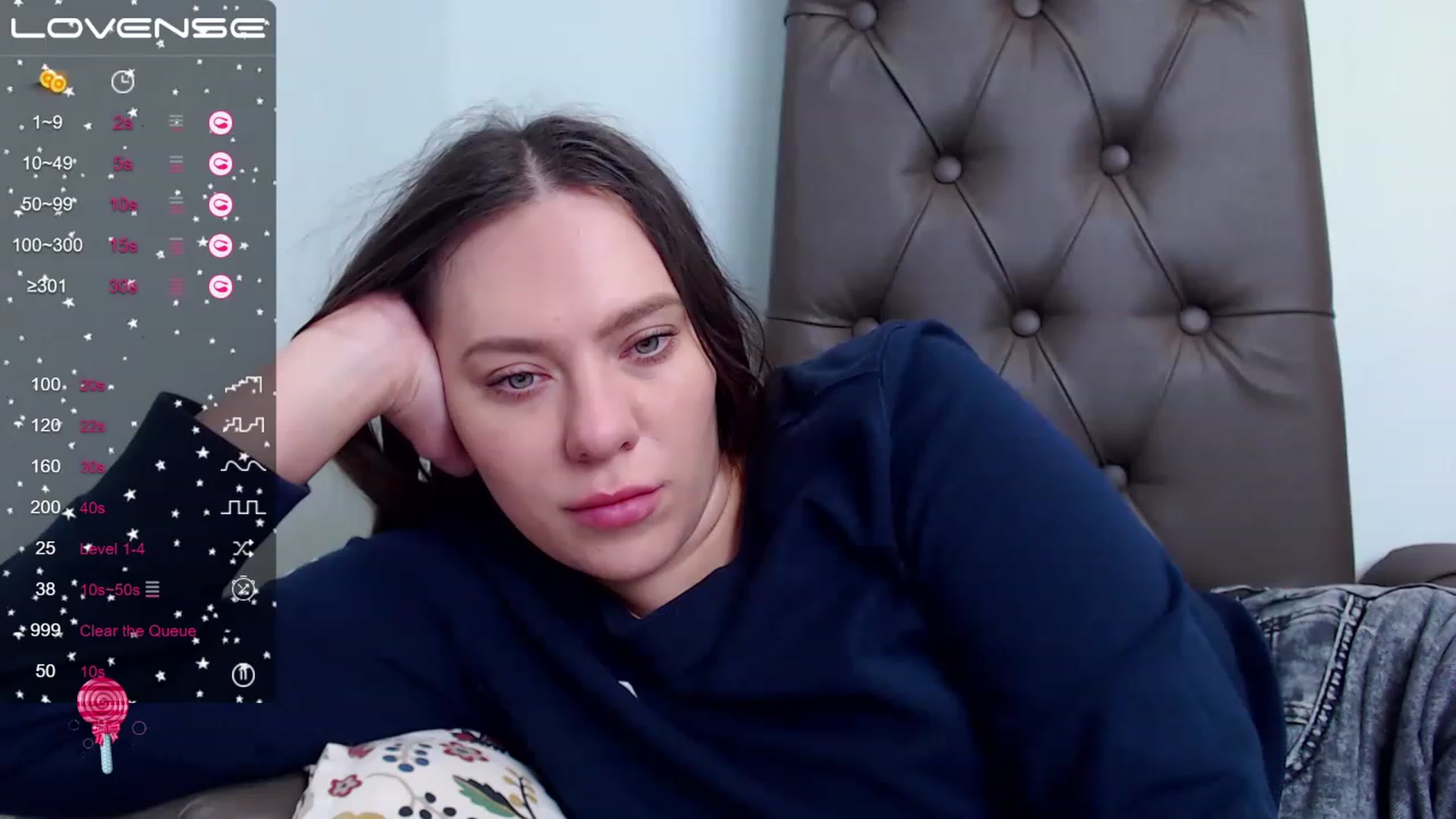 Gallery image thumbnail from Nicole_Kramm's myfreecams stream on, 03/18/2023, 13:34 image 10 of 20