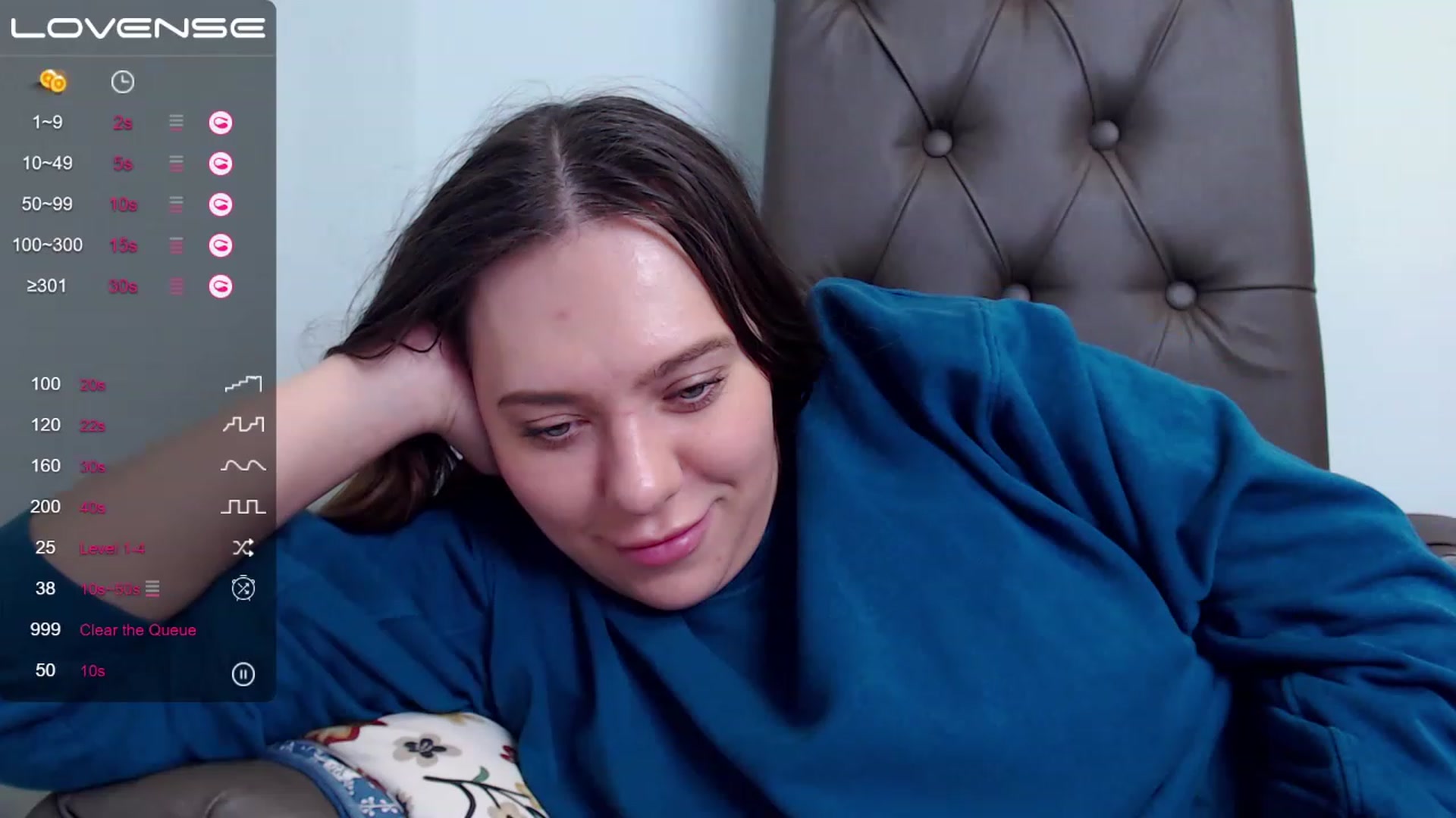 Gallery image thumbnail from Nicole_Kramm's myfreecams stream on, 03/25/2023, 12:03 image 18 of 20