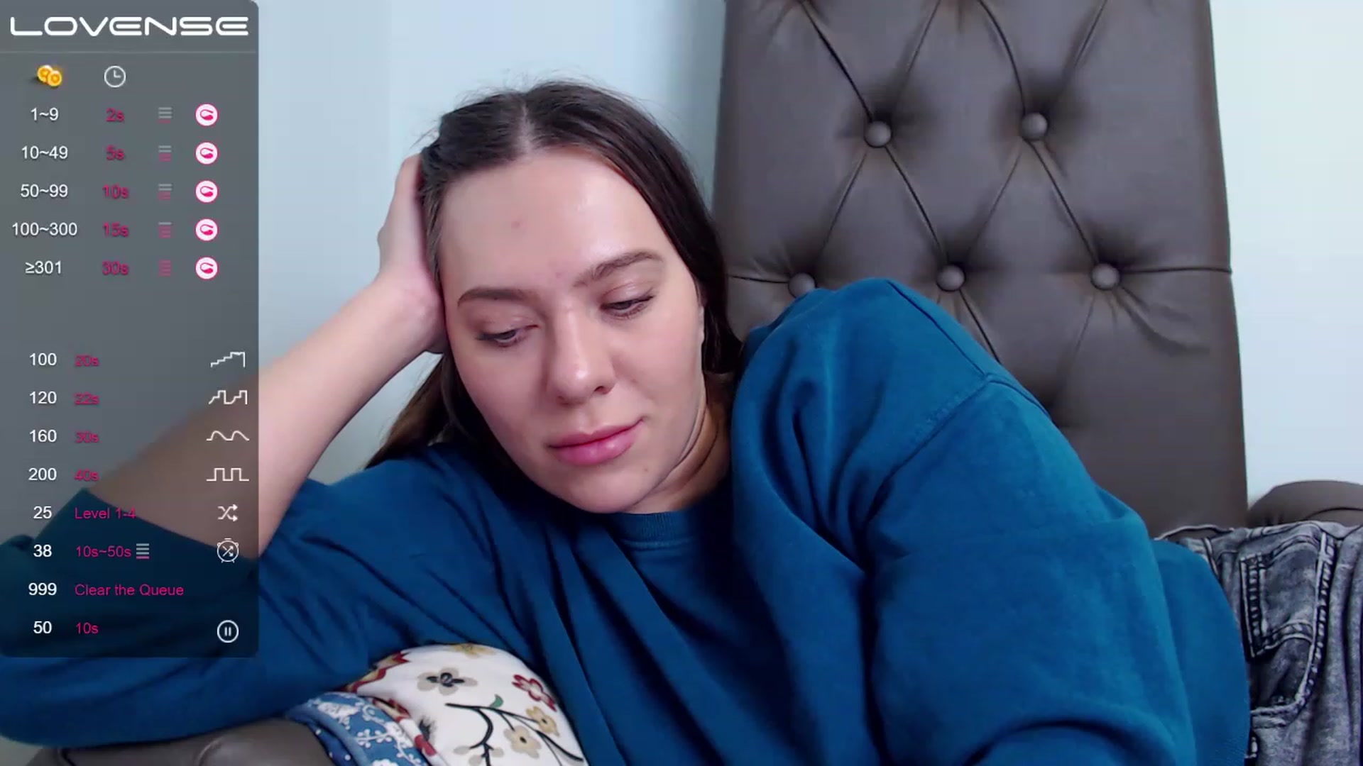 Gallery image thumbnail from Nicole_Kramm's myfreecams stream on, 03/25/2023, 12:03 image 5 of 20