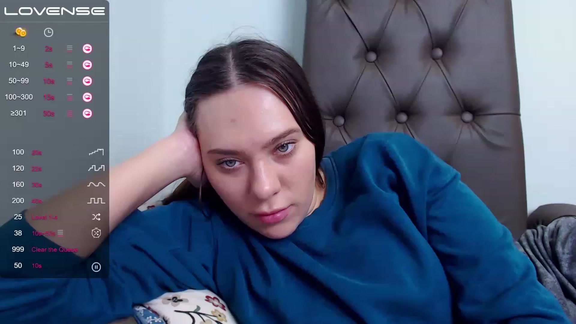 Gallery image thumbnail from Nicole_Kramm's myfreecams stream on, 03/25/2023, 12:03 image 16 of 20