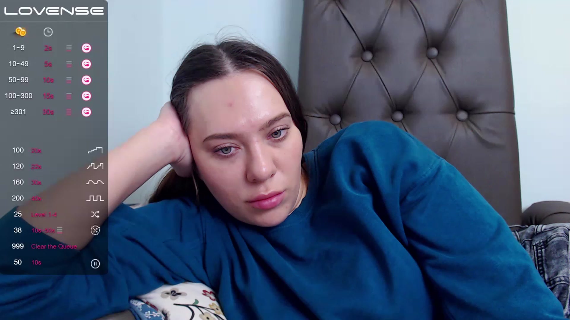 Gallery image thumbnail from Nicole_Kramm's myfreecams stream on, 03/25/2023, 12:03 image 15 of 20